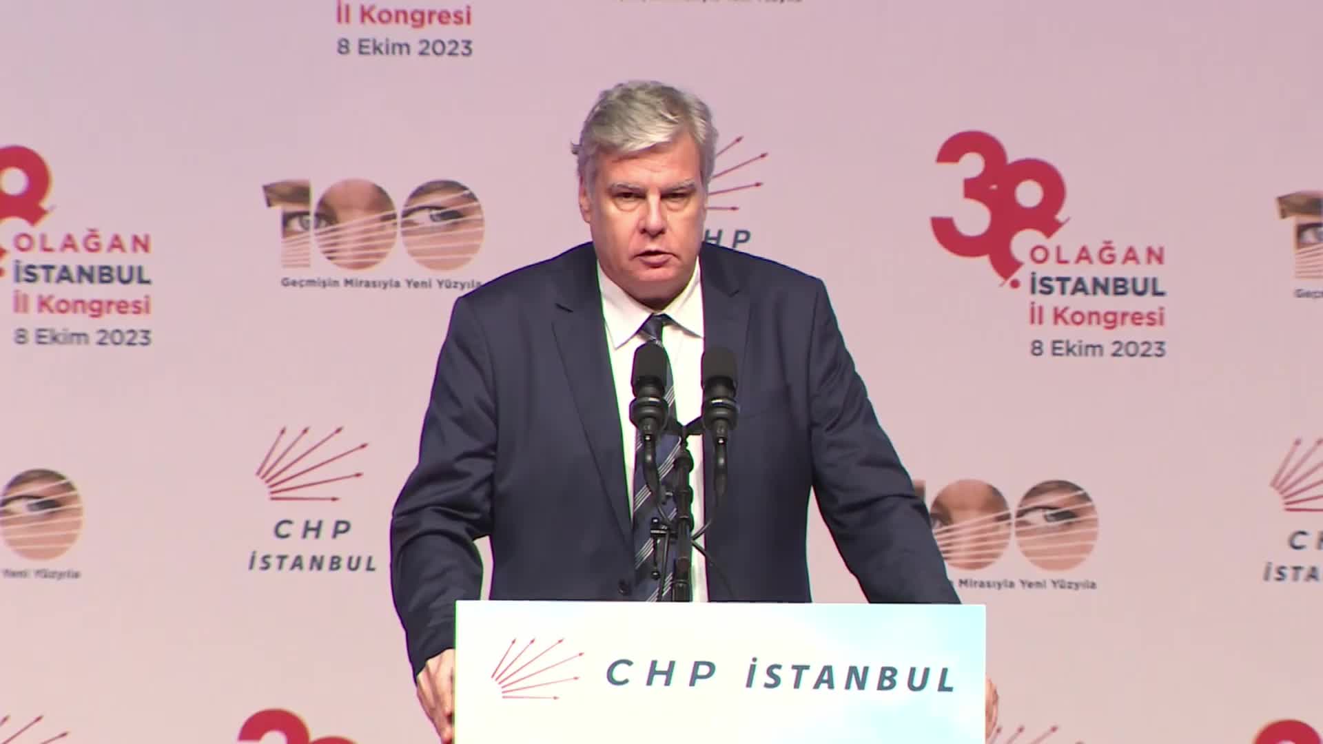 CHP İSTANBUL İL KONGRESİ... ÖRSAN K. ÖYMEN: "BENİMLE YOLA ÇIKMAK İSTEYEN HERKESİ BURADA YOLUMUZA DAVET EDİYORUM. ÖNCE CUMHURİYET HALK PARTİSİ'NDE DEVRİM SONRA TÜRKİYE'DE DEVRİM DİYORUM"