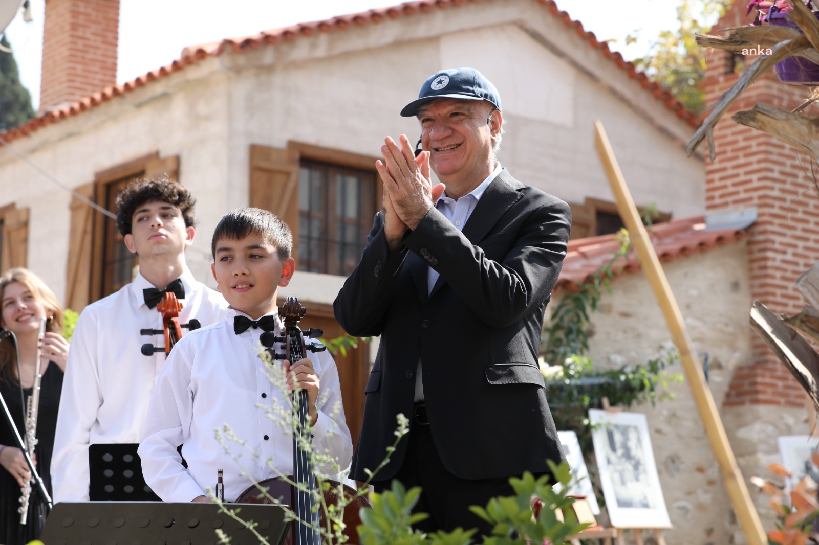 NARLIDERE BELEDİYE BAŞKANI ENGİN: "NARLIDERE HER ZAMAN ATATÜRK'ÜN ŞEHRİ OLMAYA DEVAM EDECEK"