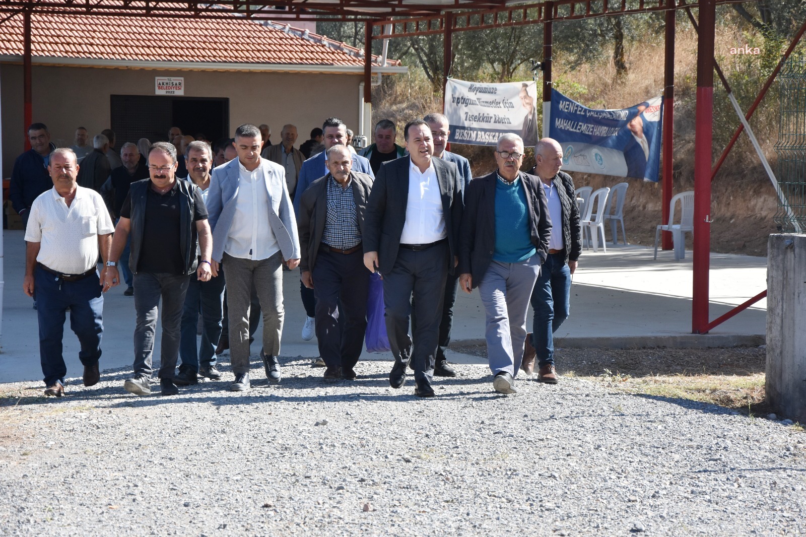 AKHİSAR BELEDİYE BAŞKANI DUTLULU, TAŞÇILAR MAHALLESİNDE ÇALIŞMALARI YERİNDE İNCELEDİ