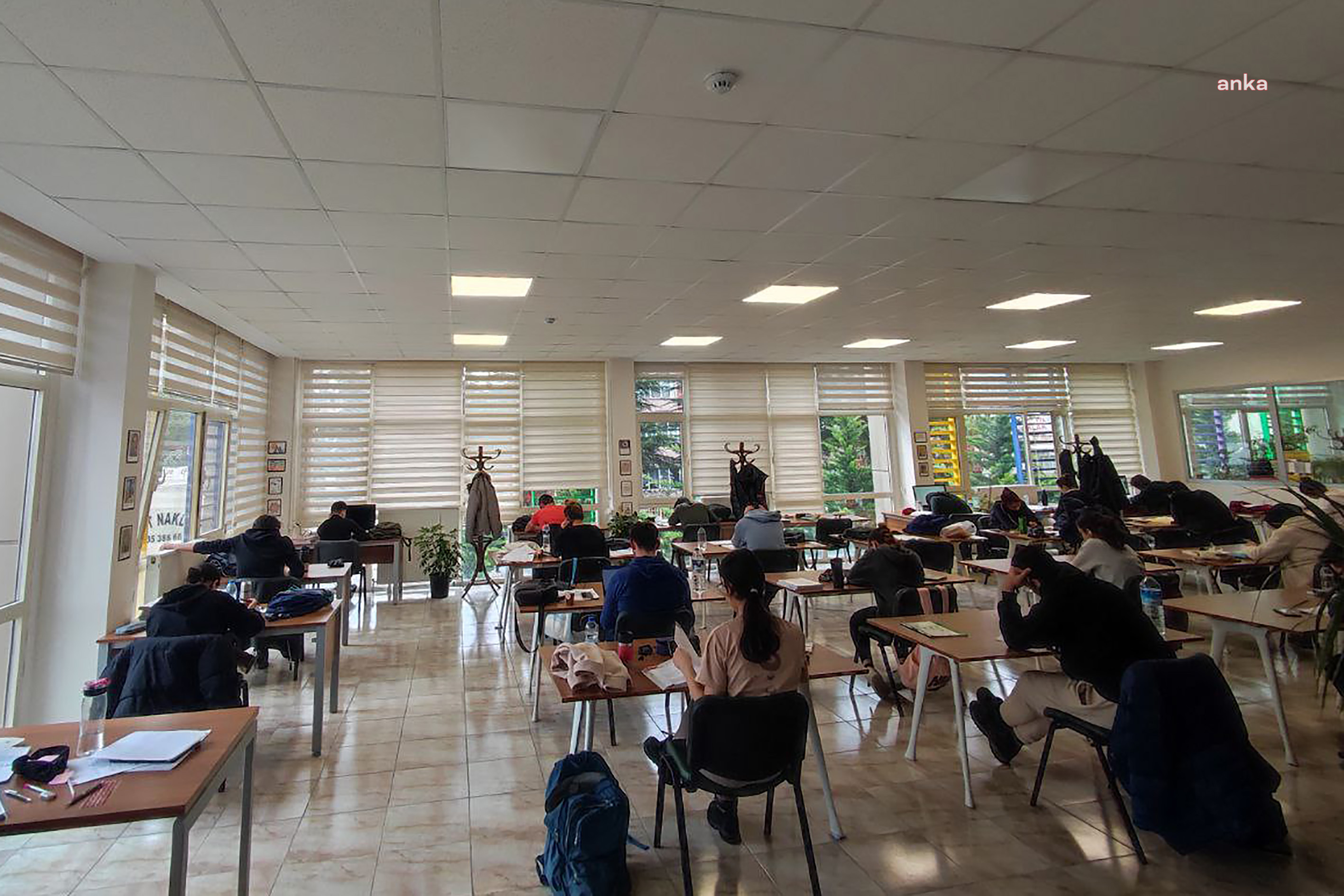ÇANKAYA BELEDİYESİ'NDEN ADALET AĞAOĞLU KÜTÜPHANESİ