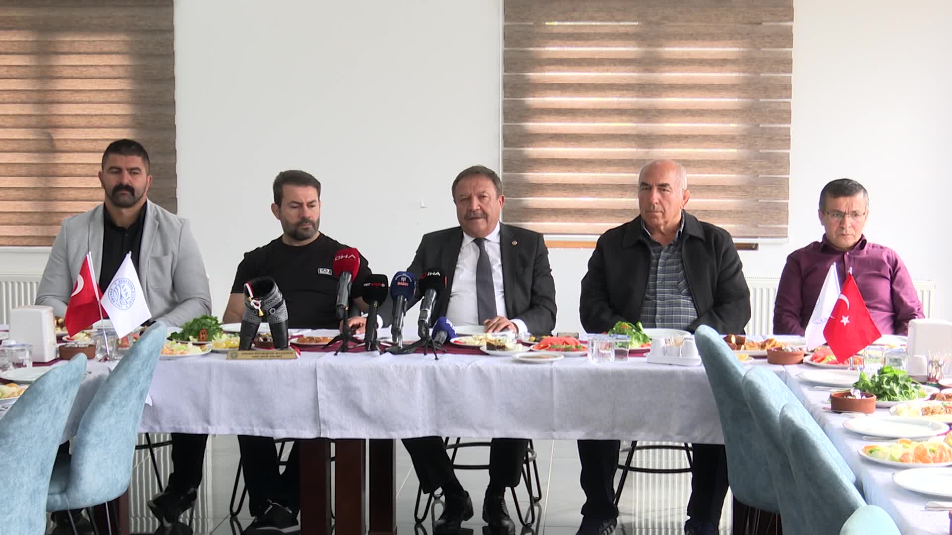 ANKARA BÜYÜKŞEHİR BELEDİYESİ'NDEN 'GAZİ PAŞA’YI ANMA GÜREŞİ' İLE SPOR KOMPLEKSİ AÇILIŞI