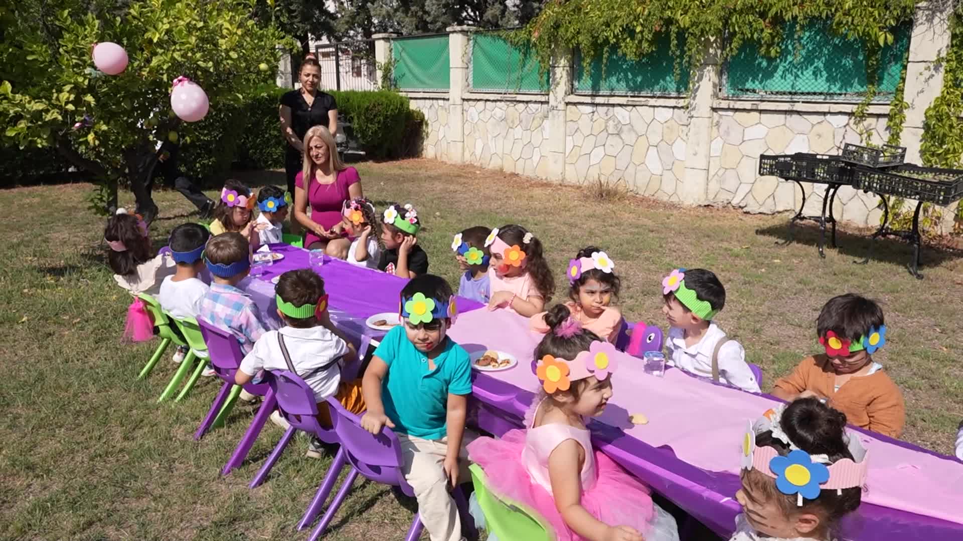 TARSUS’TA KIZ ÇOCUKLARI, DÜNYA KIZ ÇOCUKLARI GÜNÜ'NDE DOYASIYA EĞLENDİ
