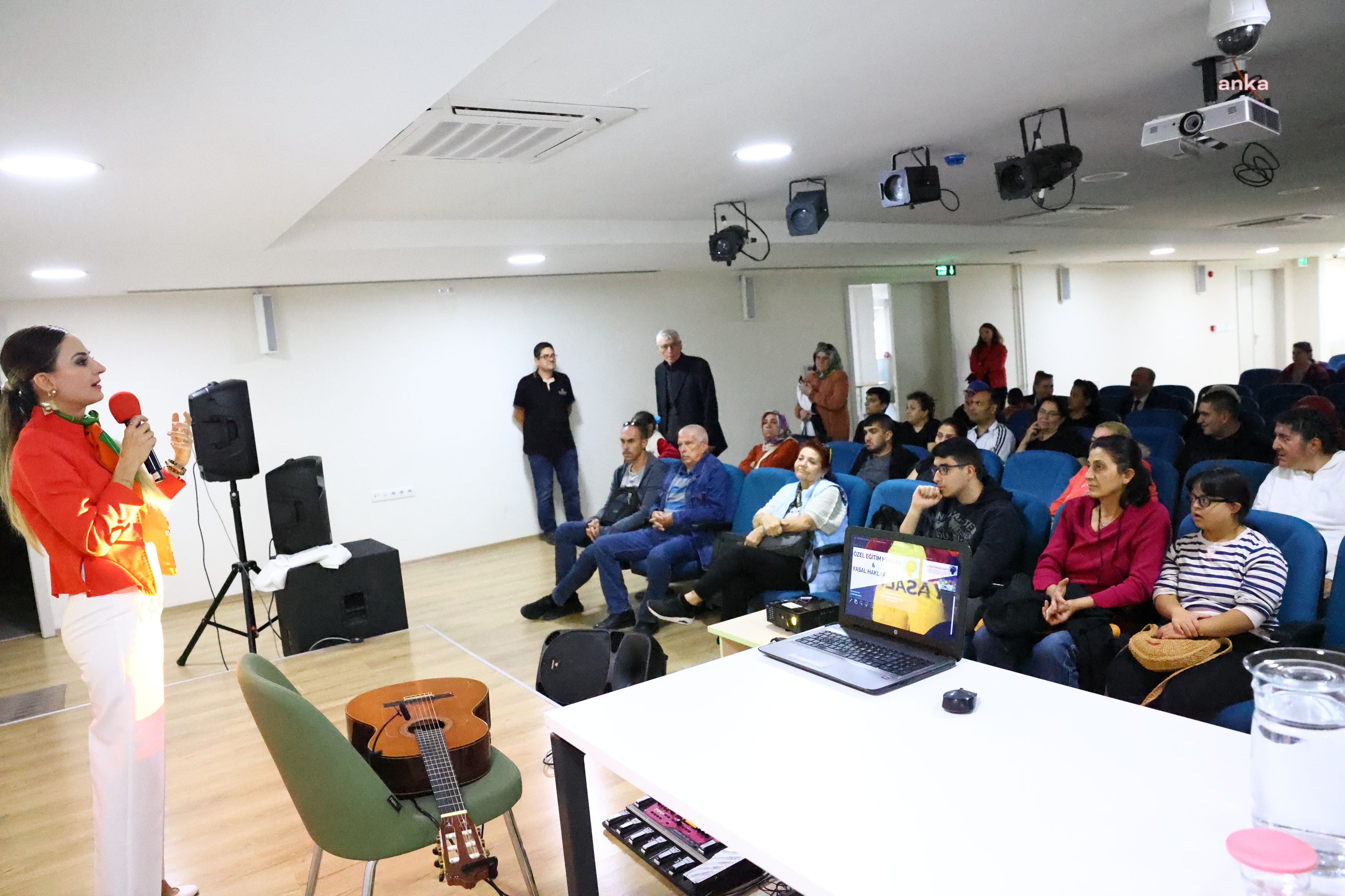 ÇANKAYA'DA ENGELLİ GRUPLARA YASAL HAKLARI ANLATILDI