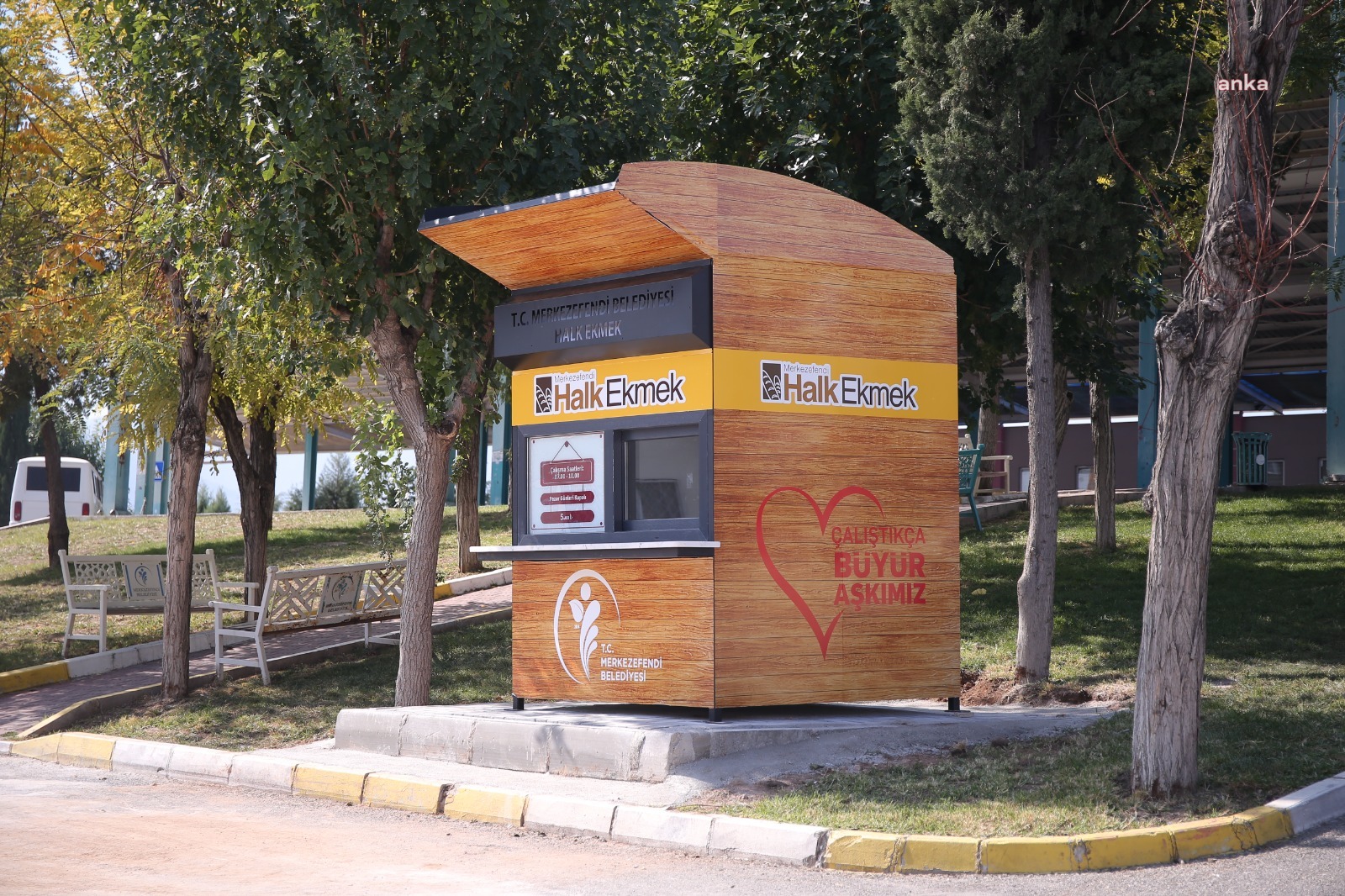 ‘MERKEZEFENDİ HALK EKMEK’ İLÇE GENELİNE YAYILIYOR