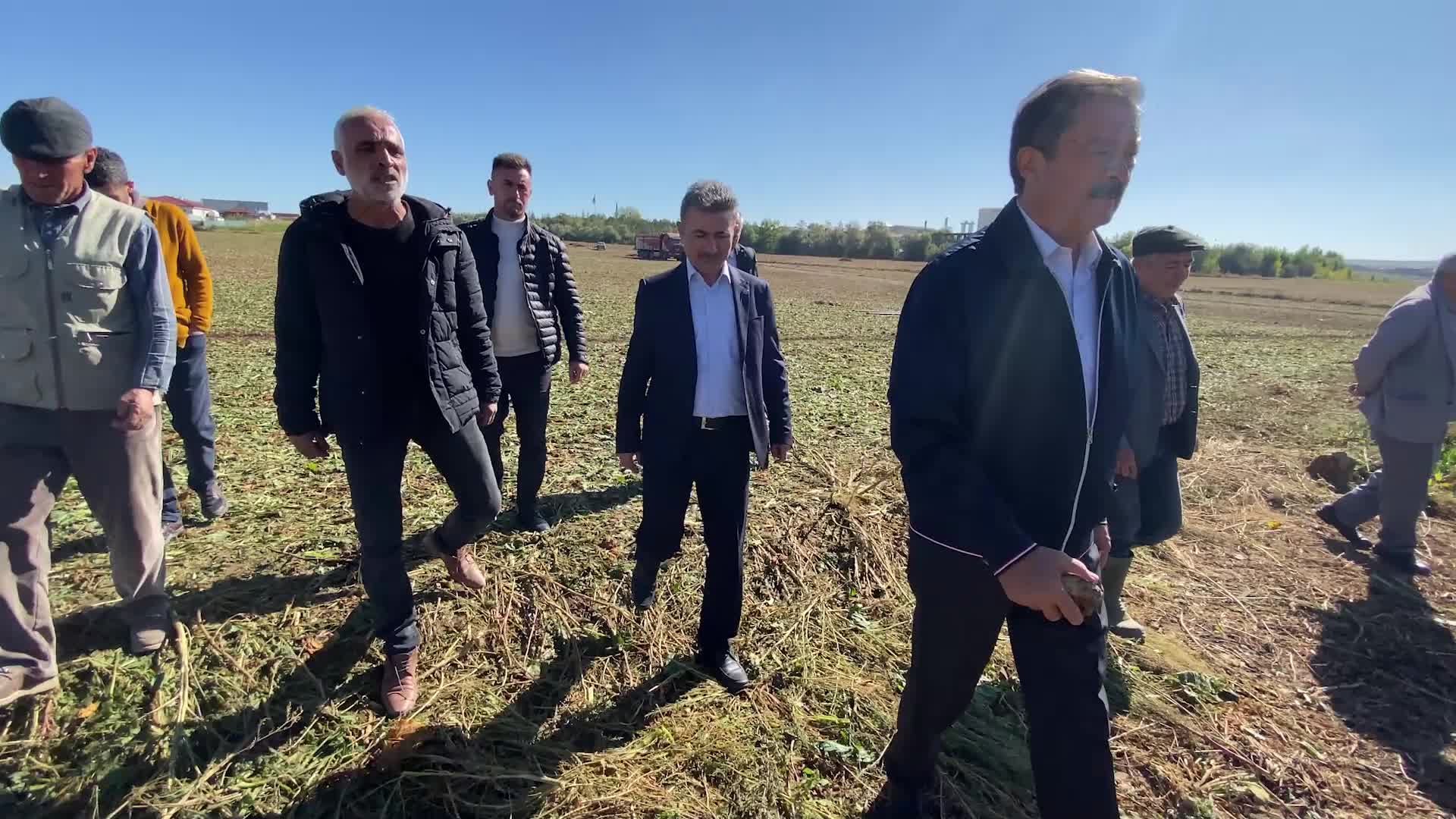 İYİ PARTİ YOZGAT MİLLETVEKİLİ KAYALAR: "MAALESEF ÇOK BÜYÜK BİR ÇİFTÇİ KESİMİ ÖNÜMÜZDEKİ SENE ARTIK EKİM YAPMAK İSTEMEDİKLERİNİ İFADE EDİYOR"