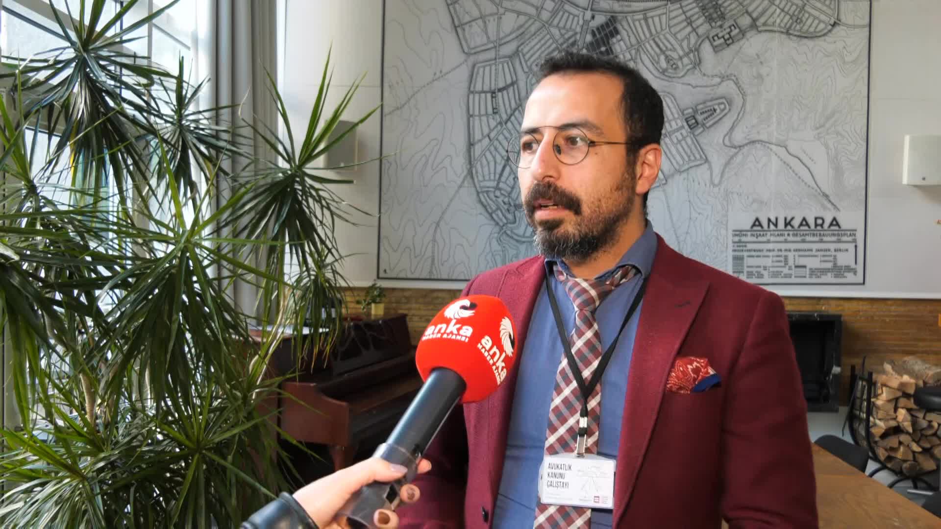 AVUKAT HAKLARI GRUBU YÖNETİCİSİ EMRAH ALTUNOĞLU: “HEM EKONOMİK OLARAK HEM SİYASETEN BAĞIMSIZ BİR AVUKATLIK MODELİNİN YARATILMASI ZARURİDİR, YARGI İÇİN BİR İHTİYAÇTIR”