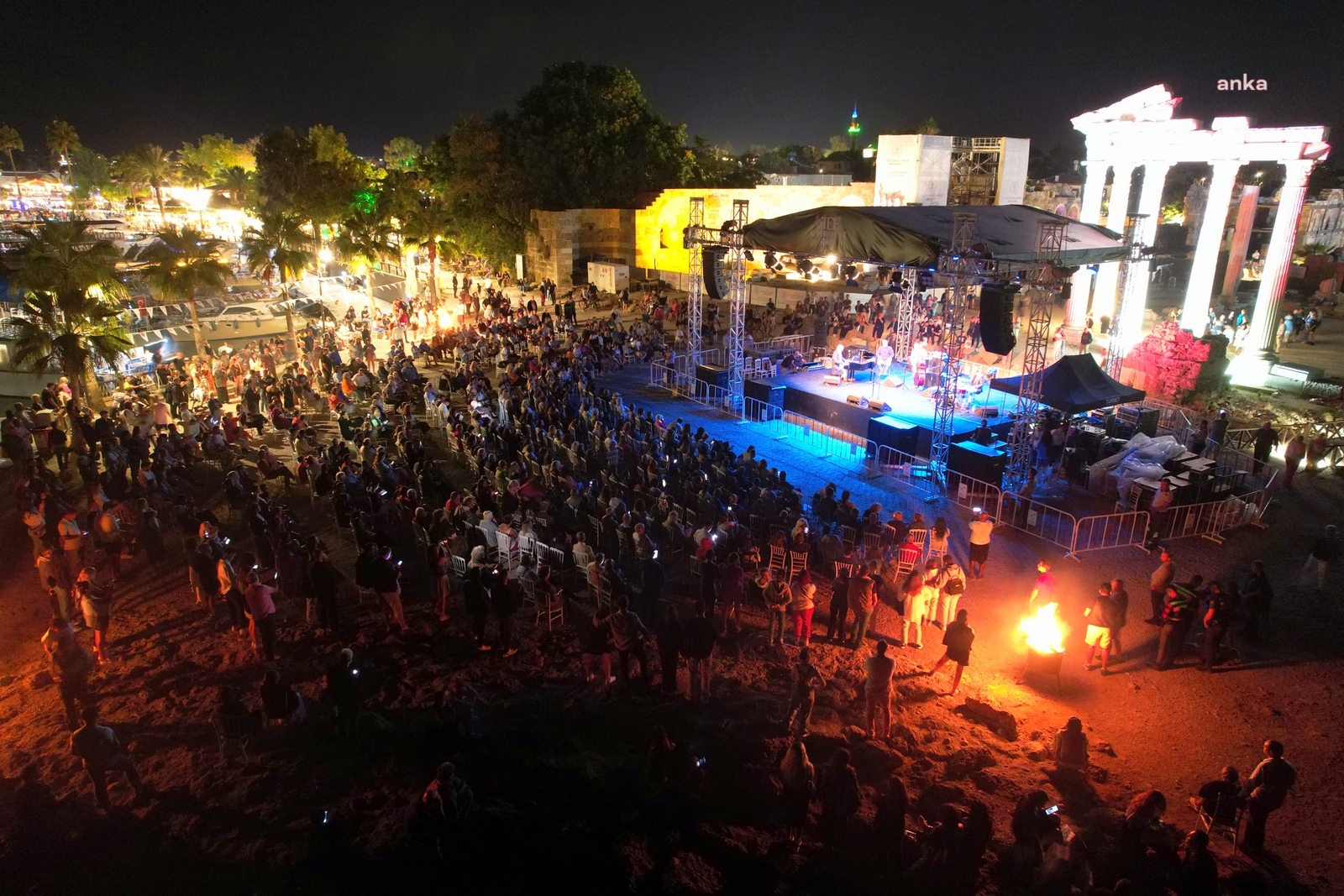 ANTİK SİDE’DE GASTRO CAZ FESTİVALİ DÜZENLENDİ