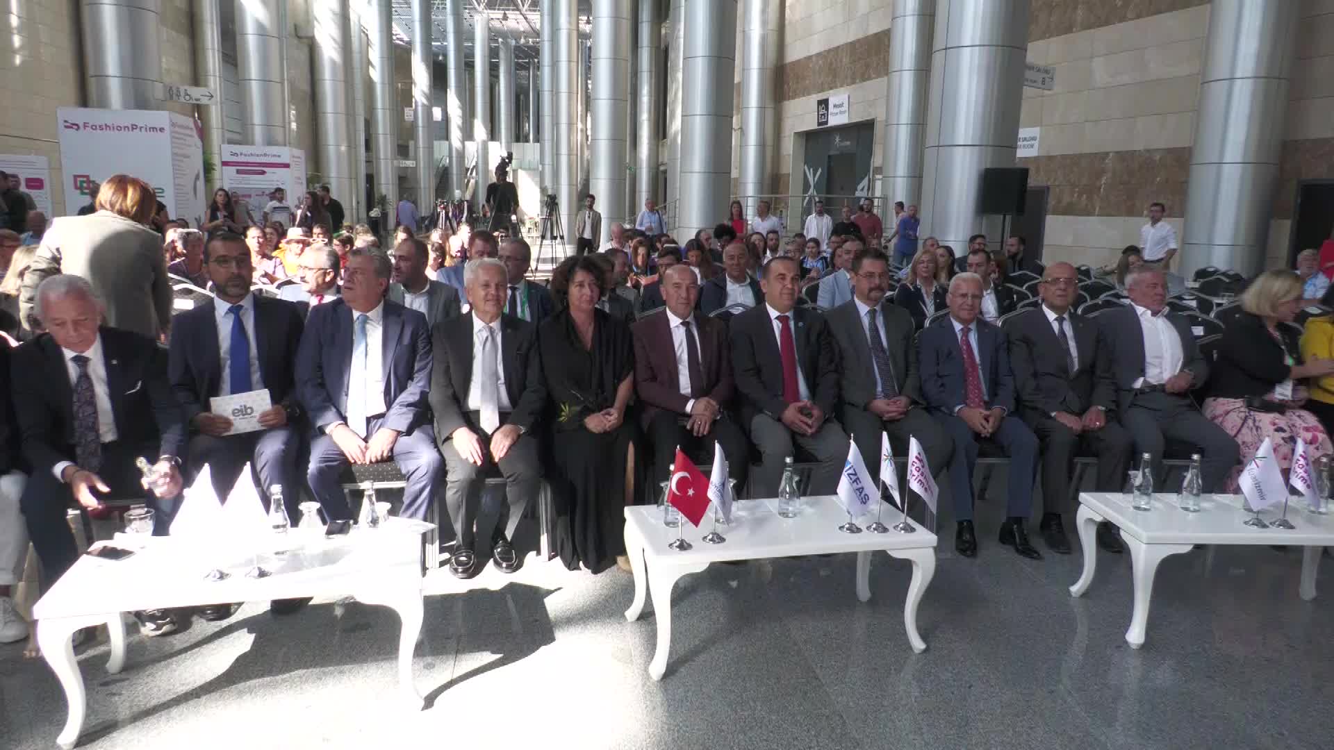 FASHION PRIME FUARI'NDA KONUŞAN İZMİR BÜYÜKŞEHİR BELEDİYE BAŞKANI TUNÇ SOYER: “TEKSTİL VE MODA SEKTÖRÜNÜN KALBİ HER DAİM İZMİR’DE ATMAYA DEVAM EDECEK"