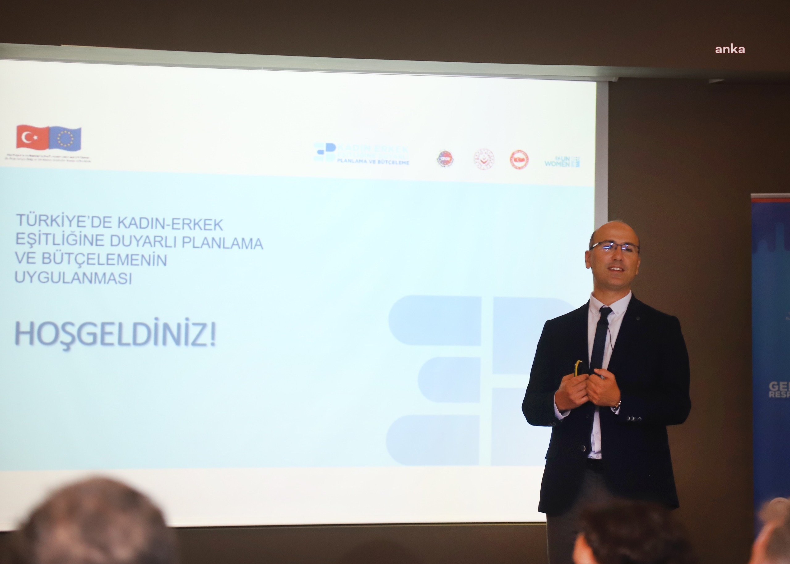 ESKİŞEHİR BÜYÜKŞEHİR’İN KADIN ERKEK EŞİTLİĞİNE DUYARLI BÜTÇE ÇALIŞMALARI DEVAM EDİYOR