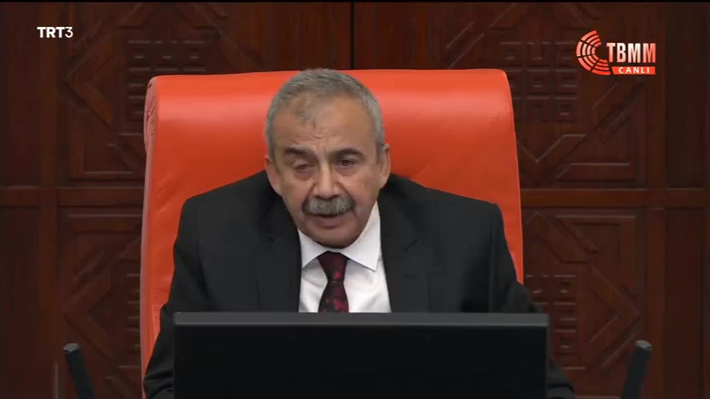 AYLİN YAMAN: MADDE BAĞIMLILIĞINDA ULUSLARARASI KABUL GÖREN TÜM İLAÇ VE İMPLANT UYGULAMALARI GERİ ÖDEME KAPSAMINA ALINMALIDIR