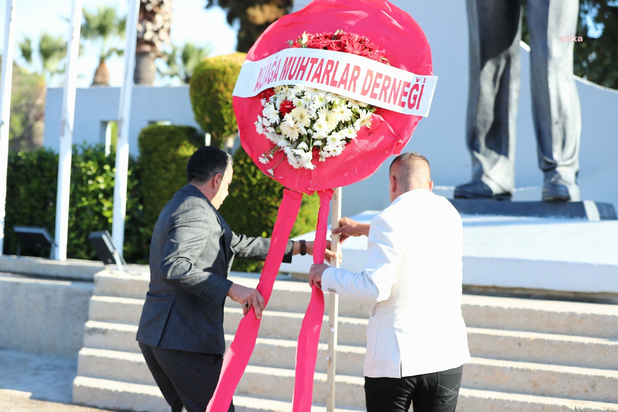 19 EKİM MUHTARLAR GÜNÜ ALİAĞA’DA KUTLANDI. BELEDİYE BAŞKANI ACAR: “ORTADA BİR BAŞARI VARSA EN BÜYÜK PAY MUHTARLARIMIZINDIR”
