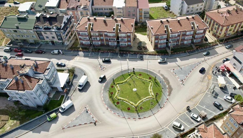BANDIRMA BELEDİYESİ, ÇEVRE ÇALIŞMALARINA DEVAM EDİYOR