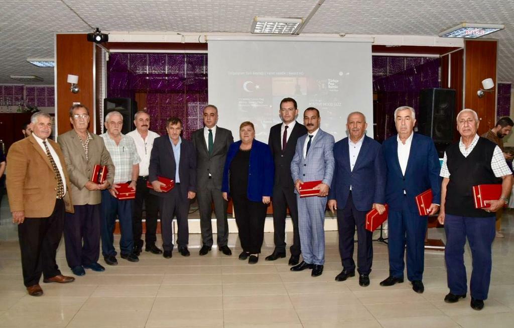 CEYHAN BELEDİYE BAŞKANI HÜLYA ERDEM, CEYHANLI MUHTARLARI AĞIRLADI: “MUHTARLARIMIZ DEMOKRASİNİN TEMEL TAŞIDIR”