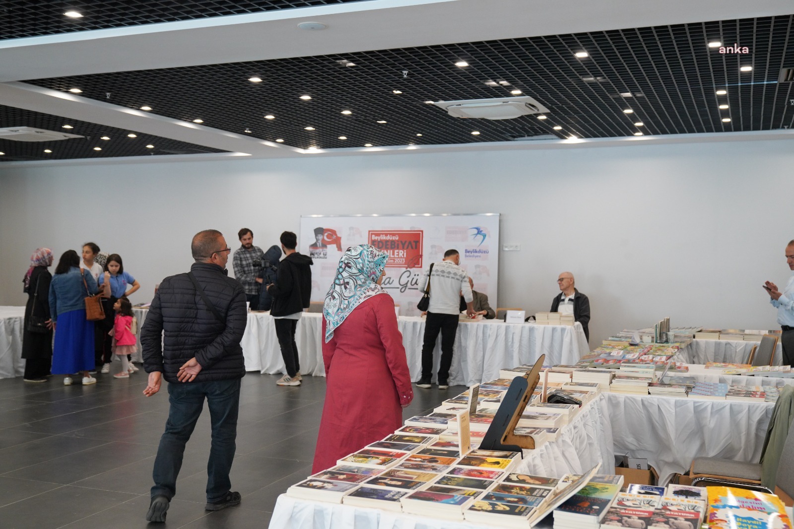BEYLİKDÜZÜ EDEBİYAT GÜNLERİ BAŞLADI