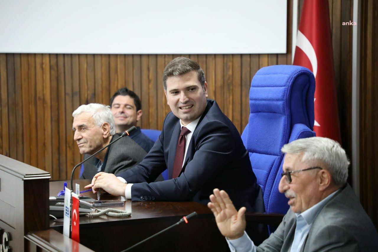 EDREMİT BELEDİYESİ, EDİRNELİ MAHALLE MUHTARLARINI İLÇEDE KONUK ETTİ