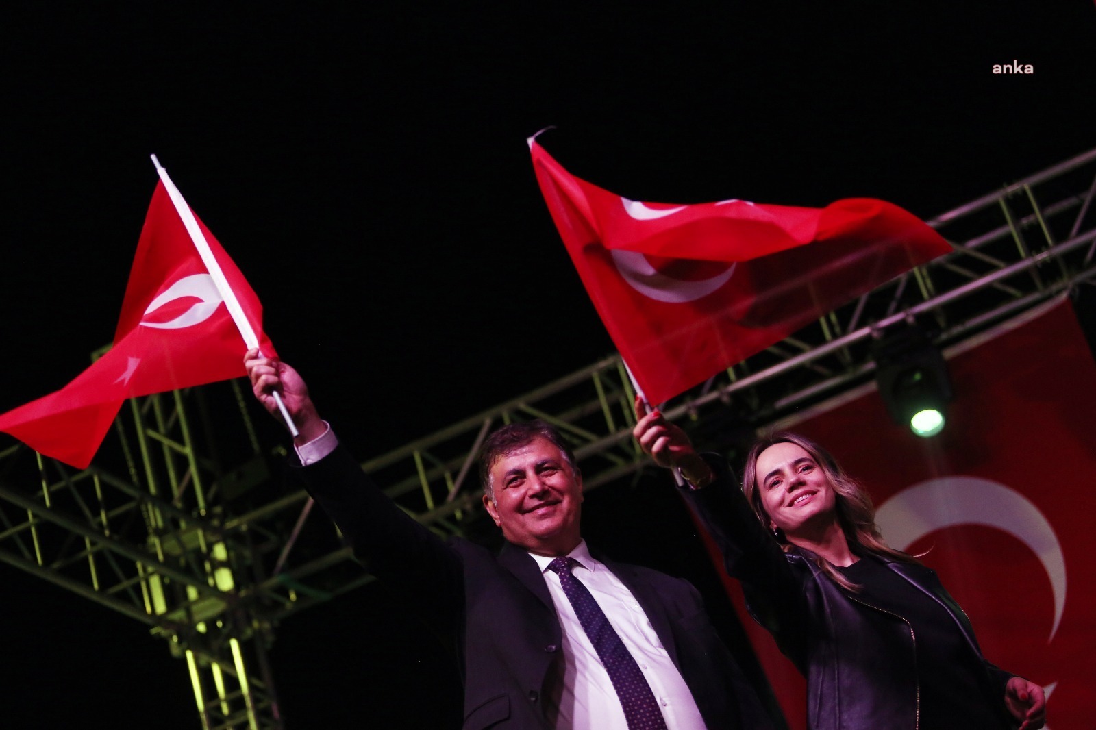 KARŞIYAKA BELEDİYESİ, CUMHURİYET’İN 100’ÜNCÜ YAŞINI COŞKUYLA KUTLUYOR