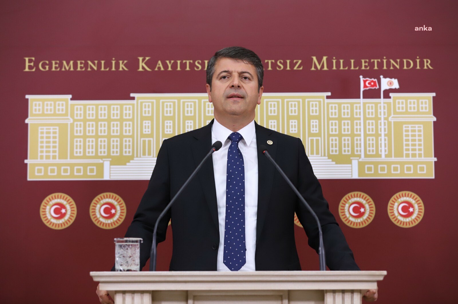 ABDURRAHMAN TUTDERE: "GARİP GUREBANIN PARASINI HAR VURUP HARMAN SAVURUYORLAR"