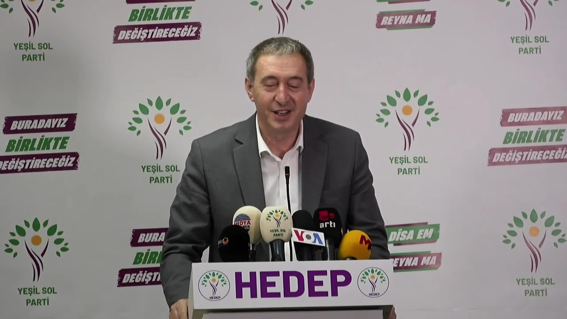 HEDEP’İN İLK PARTİ MECLİSİ TOPLANDI... BAKIRHAN: “BİZLERİ KAYYUMLA TEHDİT EDENLERE KARŞI BAŞARIMIZI TÜRKİYE’NİN BATI BÖLGELERİNE DOĞRU DA YAYACAĞIZ”
