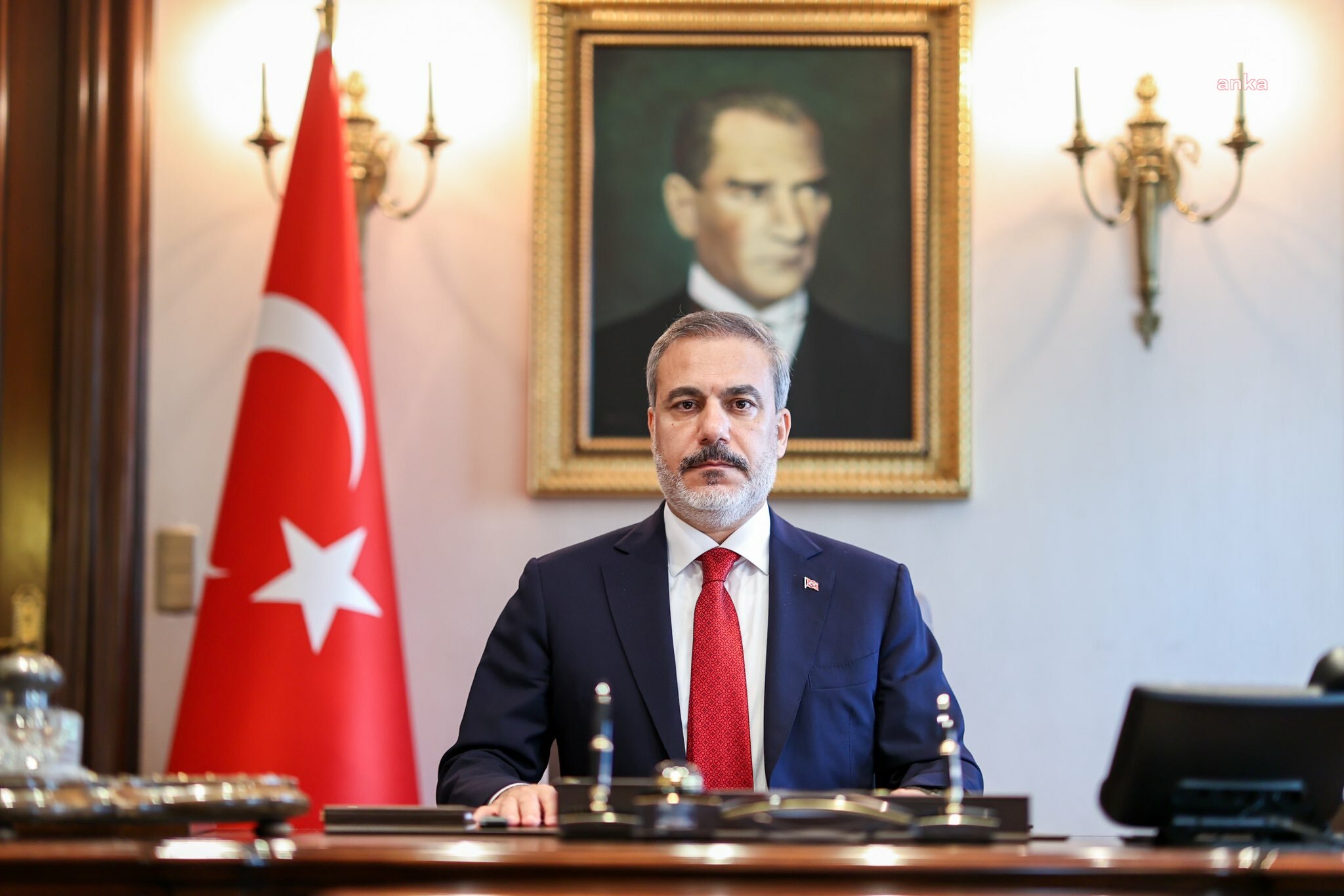 DIŞİŞLERİ BAKANI HAKAN FİDAN TAHRAN'A GİTTİ