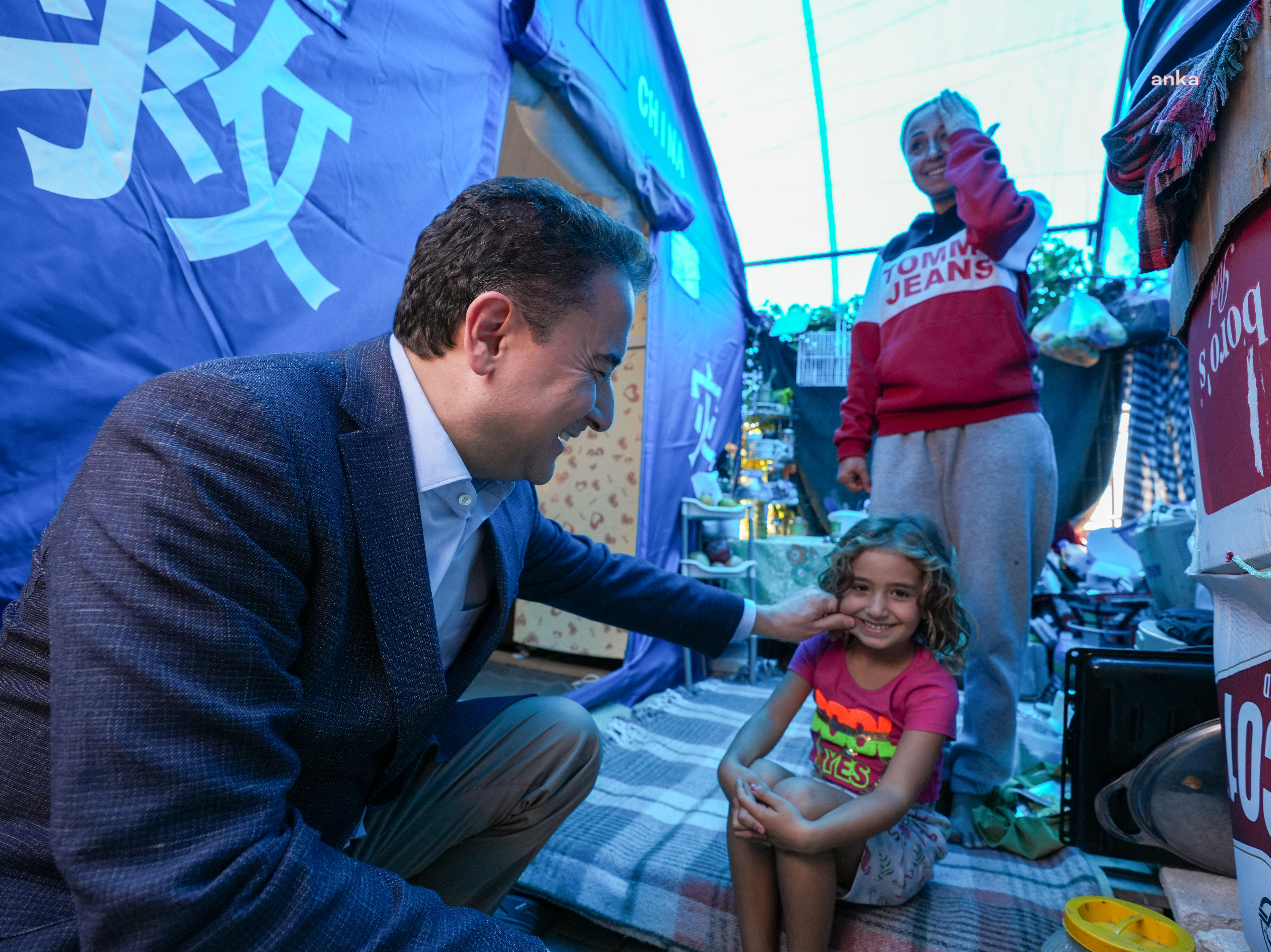 ALİ BABACAN, PARTİSİNİN "CUMHURİYET'İN 100. YILI" PROGRAMI KAPSAMINDA HATAY'DAKİ DEPREMZEDELERİ ZİYARET ETTİ