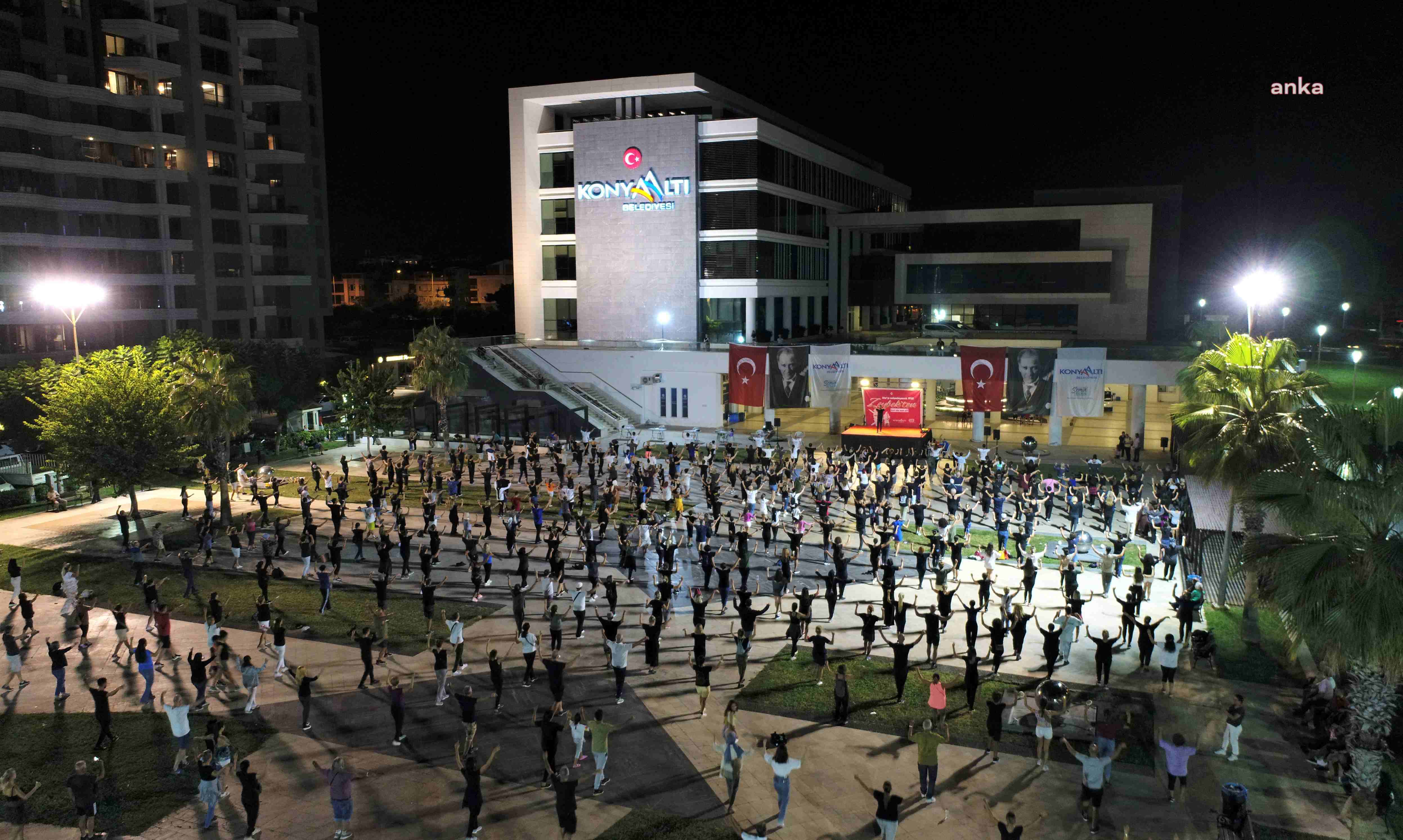 KONYAALTI’NDA CUMHURİYET COŞKUYLA KUTLANACAK