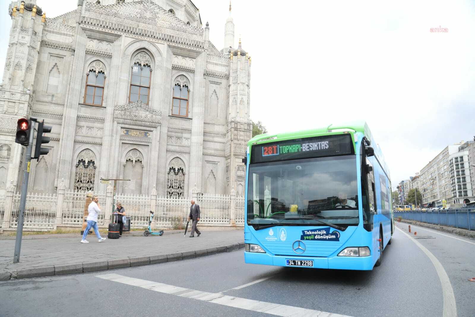 İETT’NİN DİZELDEN ELEKTRİKLİYE ÇEVRİLEN İLK OTOBÜSÜ YOLLARDA
