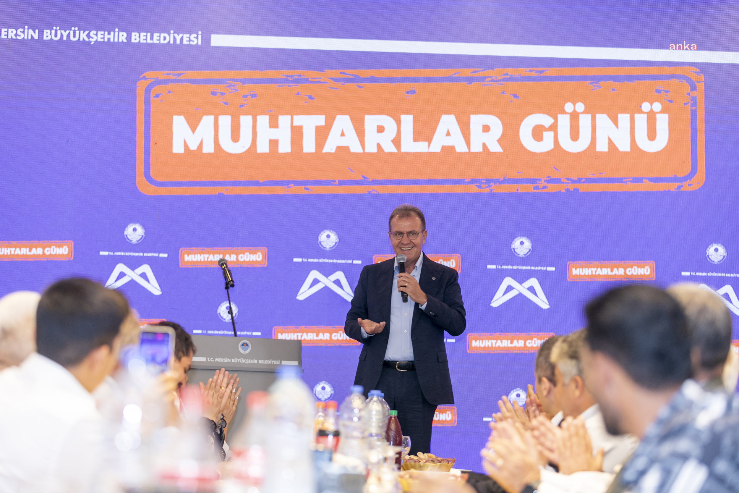 VAHAP SEÇER, TARSUS VE ÇAMLIYAYLA MUHTARLARI İLE BİR ARAYA GELDİ