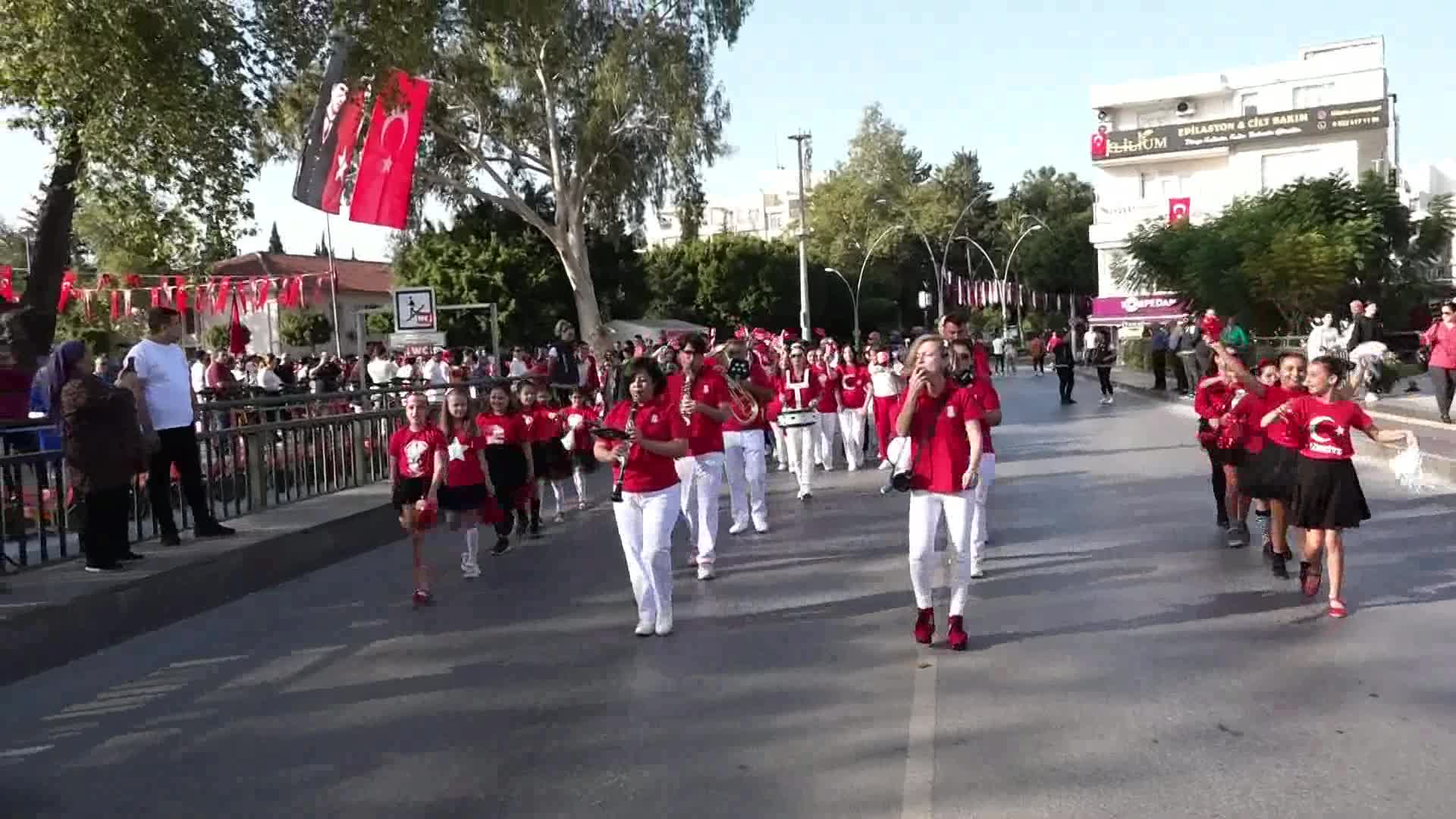 MANAVGAT BELEDİYESİ’NİN EĞİTİM KURUMLARI’NDA 100. YIL COŞKUSU