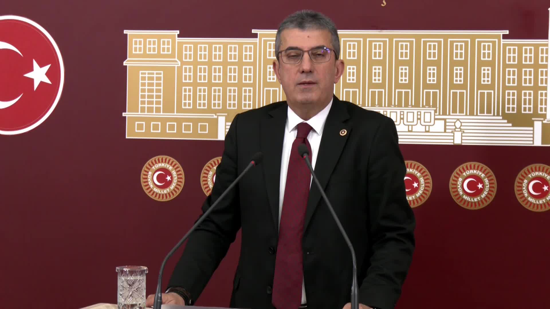 GÖKHAN GÜNAYDIN: "TÜRKİYE YÜKSEK ENFLASYON VE İŞSİZLİĞİN BİRLİKTE ÖLÇÜLDÜĞÜ SEFALET ENDEKSİNDE DÜNYANIN İLK 10 ÜLKESİ ARASINA GİRDİ. CUMHURİYETİN YÜZÜNCÜ YILINDA BİZ BUNLARI MI KONUŞMALIYDIK?"
