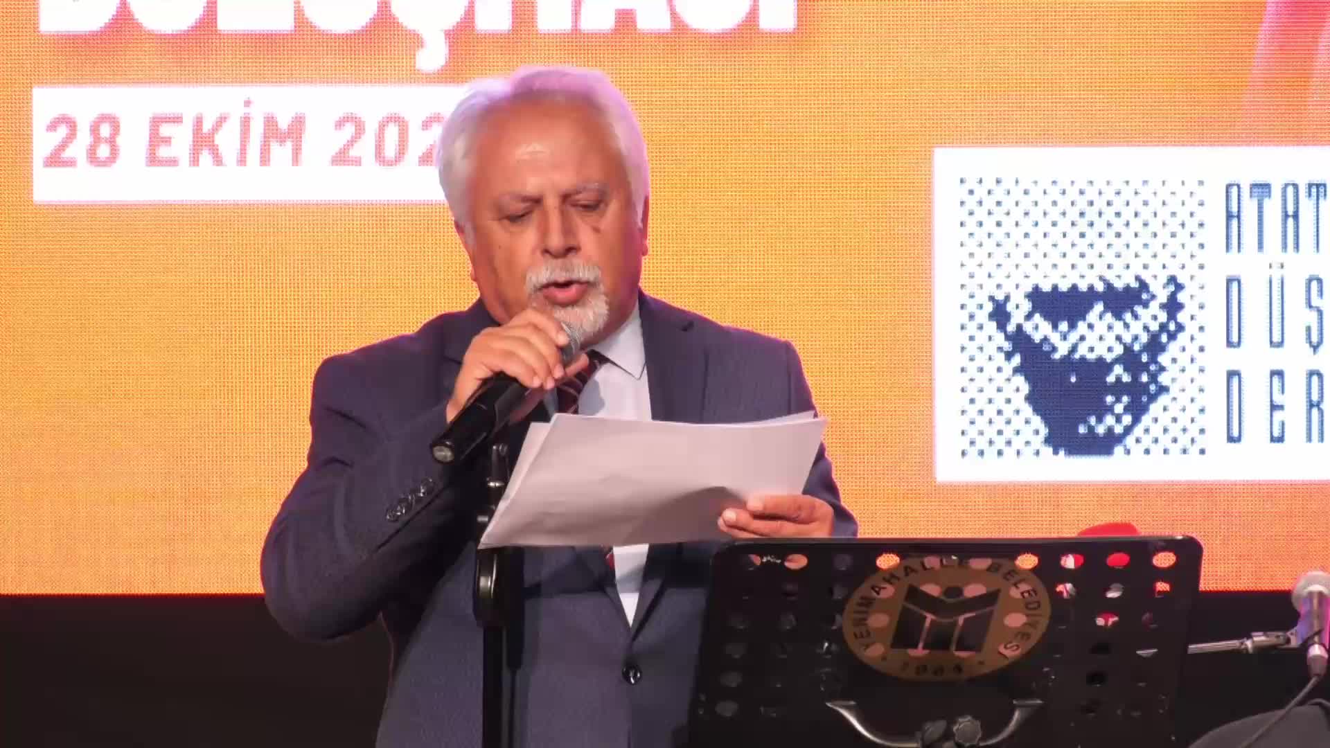ATATÜRKÇÜ DÜŞÜNCE DERNEĞİ’NİN DÜZENLEDİĞİ “100. YILDA LAİK CUMHURİYET BÜYÜK ANKARA BULUŞMASI”… HÜSNÜ BOZKURT: " TÜRK DEVRİMİNDEN SÖZ EDİYORUZ. BU BİR DEVRİMDİR VE HER DEVRİMİNİN DE BİR İDEOLOJİSİ VARDIR. O İDEOLOJİNİN ADI; KEMALİZM'DİR"