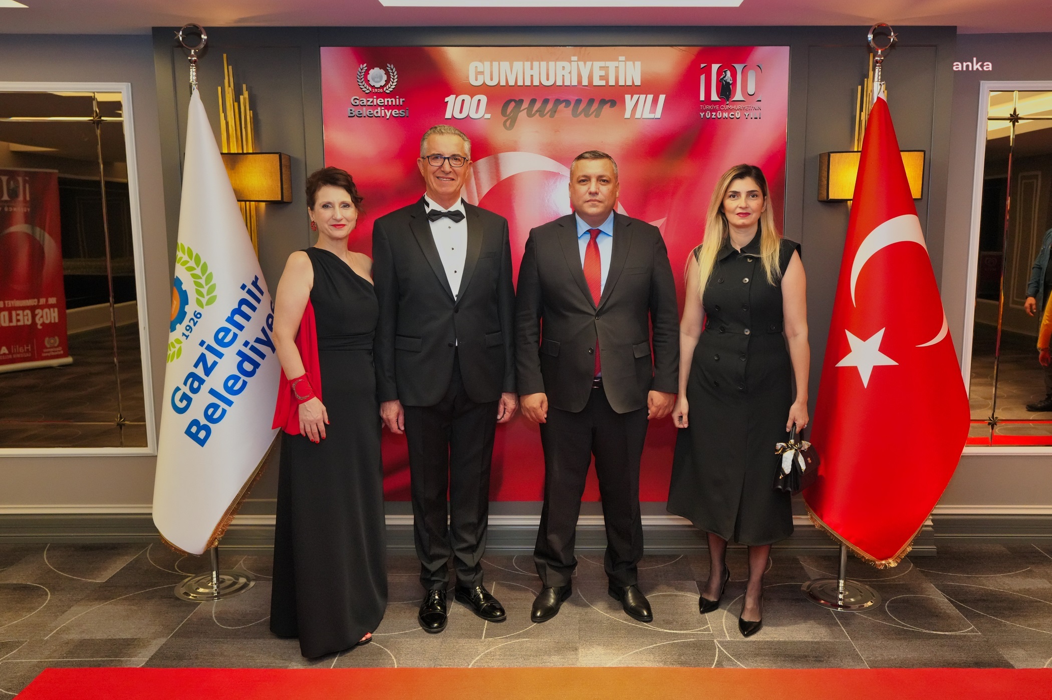 GAZİEMİR'DE 100. YIL BALOSU