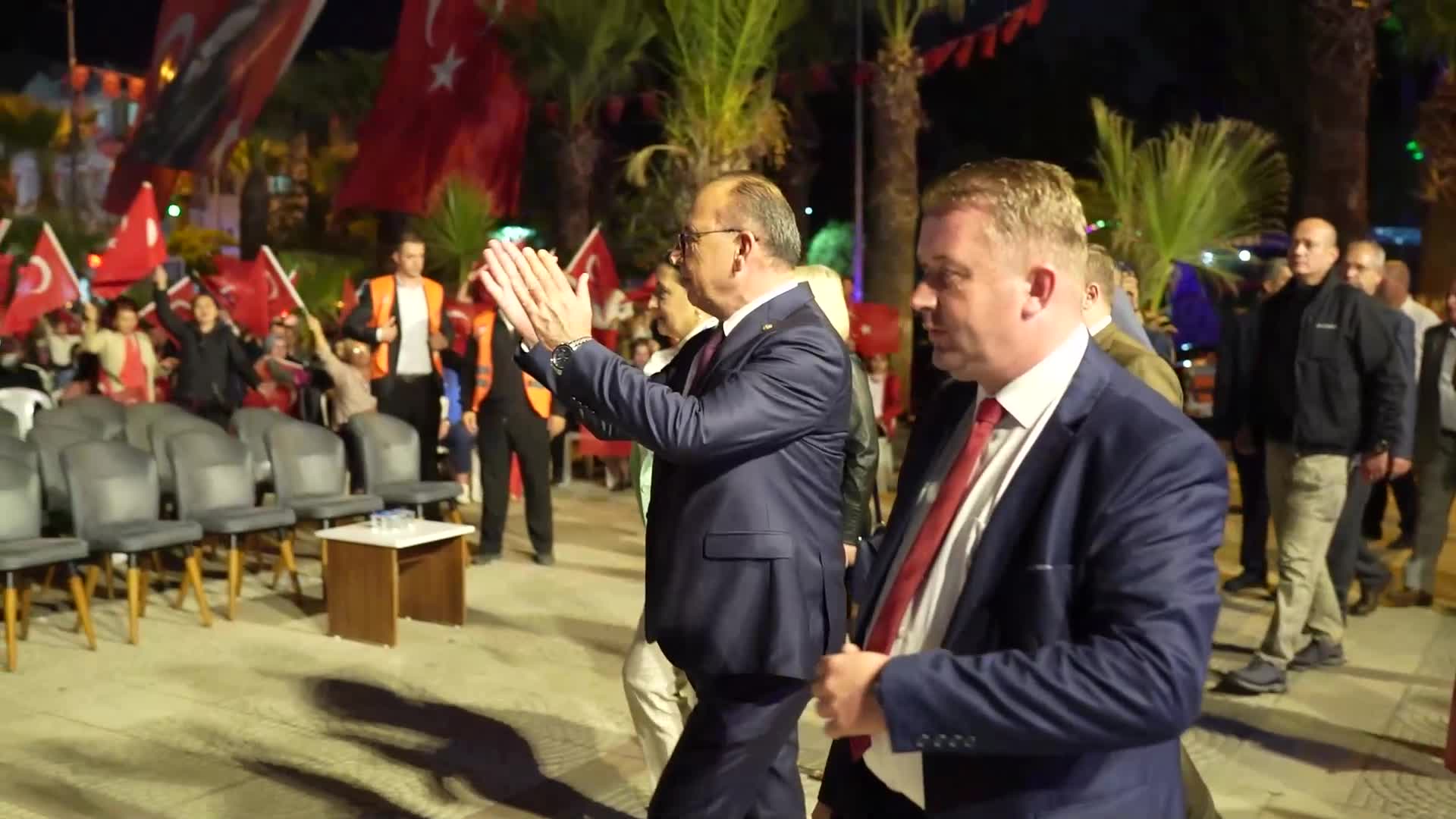 BALKAN VE MAKEDONYA'NIN KALBİ TURGUTLU'DA ATTI