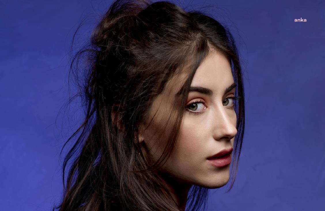 OYUNCU HAZAL KAYA, MUSA ORHAN’A HAKARET NEDENİYLE YARGILANDIĞI DAVADAN BERAAT ETTİ... KAYA’NIN AVUKATI KUDAY: “BU KARARIN KESİNLEŞECEĞİNE VE EMSAL OLACAĞINA İNANIYORUZ”