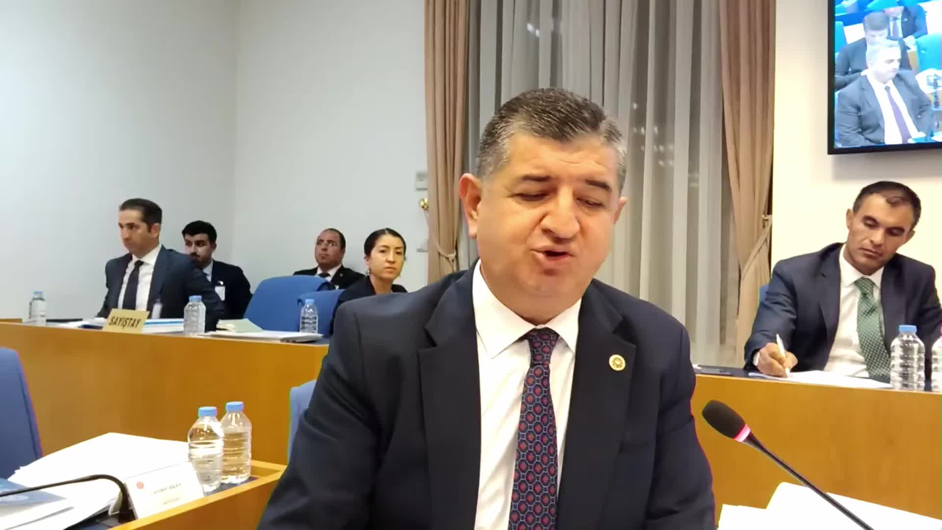 CAVİT ARI: "AKP İKTİDARI 2023'TE YÜKSEK ENFLASYON, BÜTÇE AÇIKLARI, GENÇLERİMİZİN GELECEĞİYLE İLGİLİ KAYGILARININ HAT SAFHADA OLDUĞU VE ARTIK BU ÜLKEDE GELECEK ARAMADIĞI BİR ÜLKE DURUMUNA GETİRDİ"