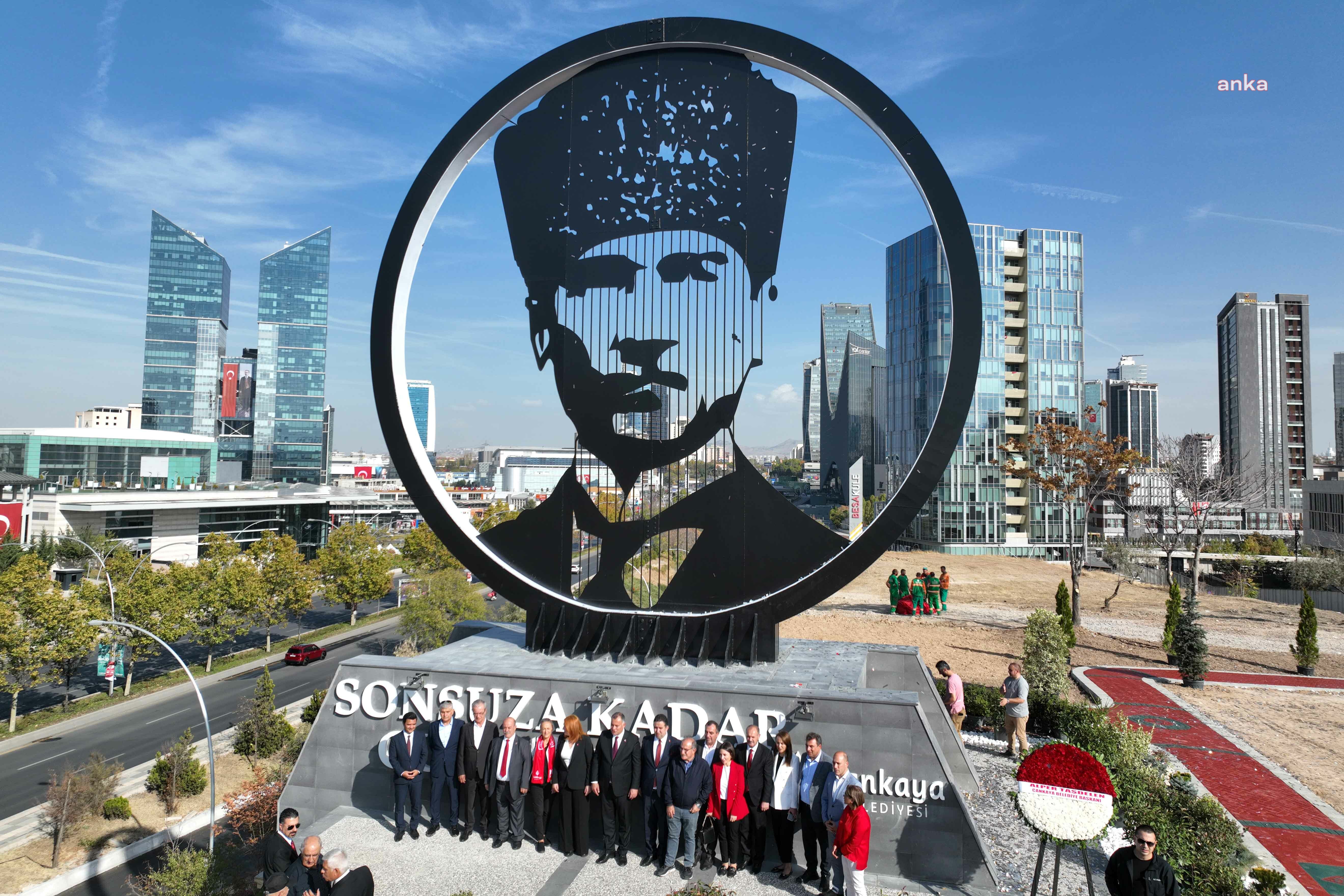 ÇANKAYA BELEDİYESİ’NDEN ANKARA’YA ÇELİKTEN 10 METRELİK ATATÜRK ANITI