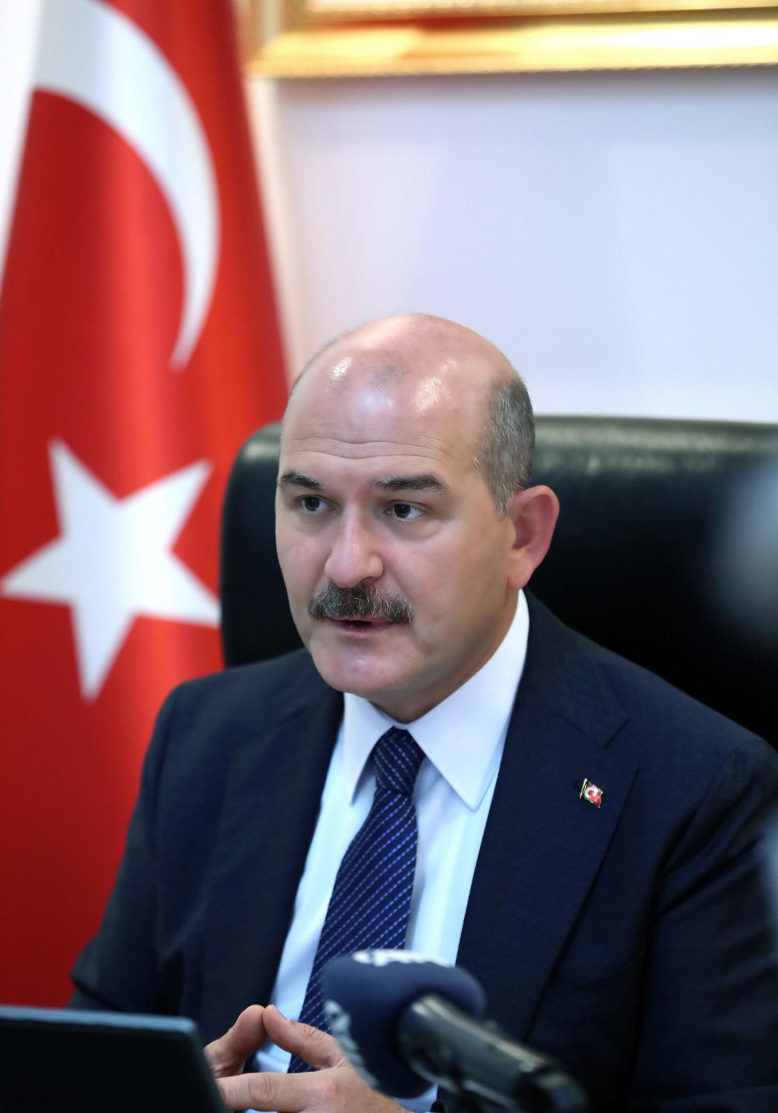 SOYLU'DAN GÖREVDEN UZAKLAŞTIRILAN KAYMAKAMLARLA İLGİLİ AÇIKLAMA : BU KAYMAKAMLARIN HİÇBİRİ GÖREVE YENİ GETİRİLMEDİ