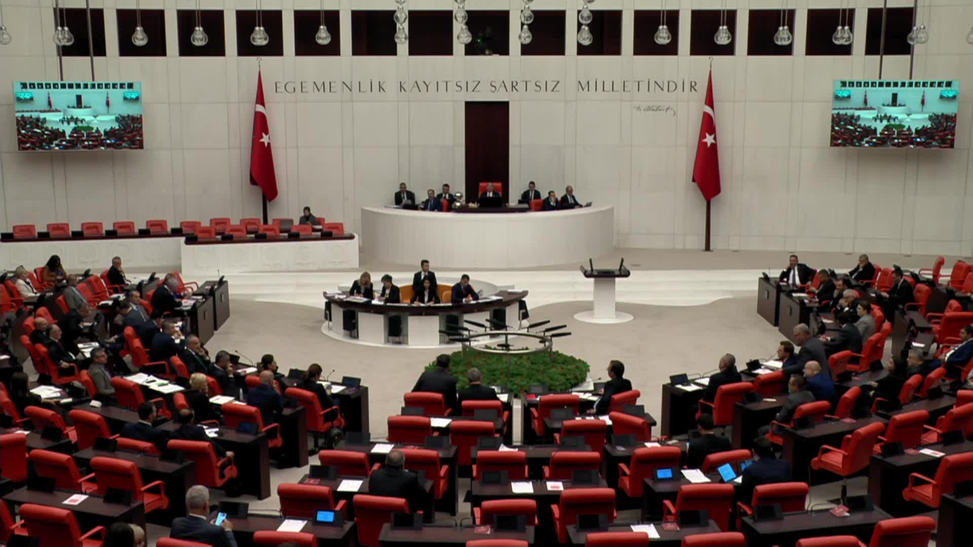ALİ MAHİR BAŞARIR’DAN GAZETECİ TOLGA ŞARDAN’IN GÖZALTINA ALINMASINA TEPKİ: “BURADAKİ AMAÇ, TOLGA ŞARDAN'DAN İNTİKAM ALMAK VE EVİNDEKİ BİLGİLERİ, ARAŞTIRDIĞI KONULARI ELE GEÇİRMEK. BU DOĞRU BİR YÖNTEM DEĞİL”