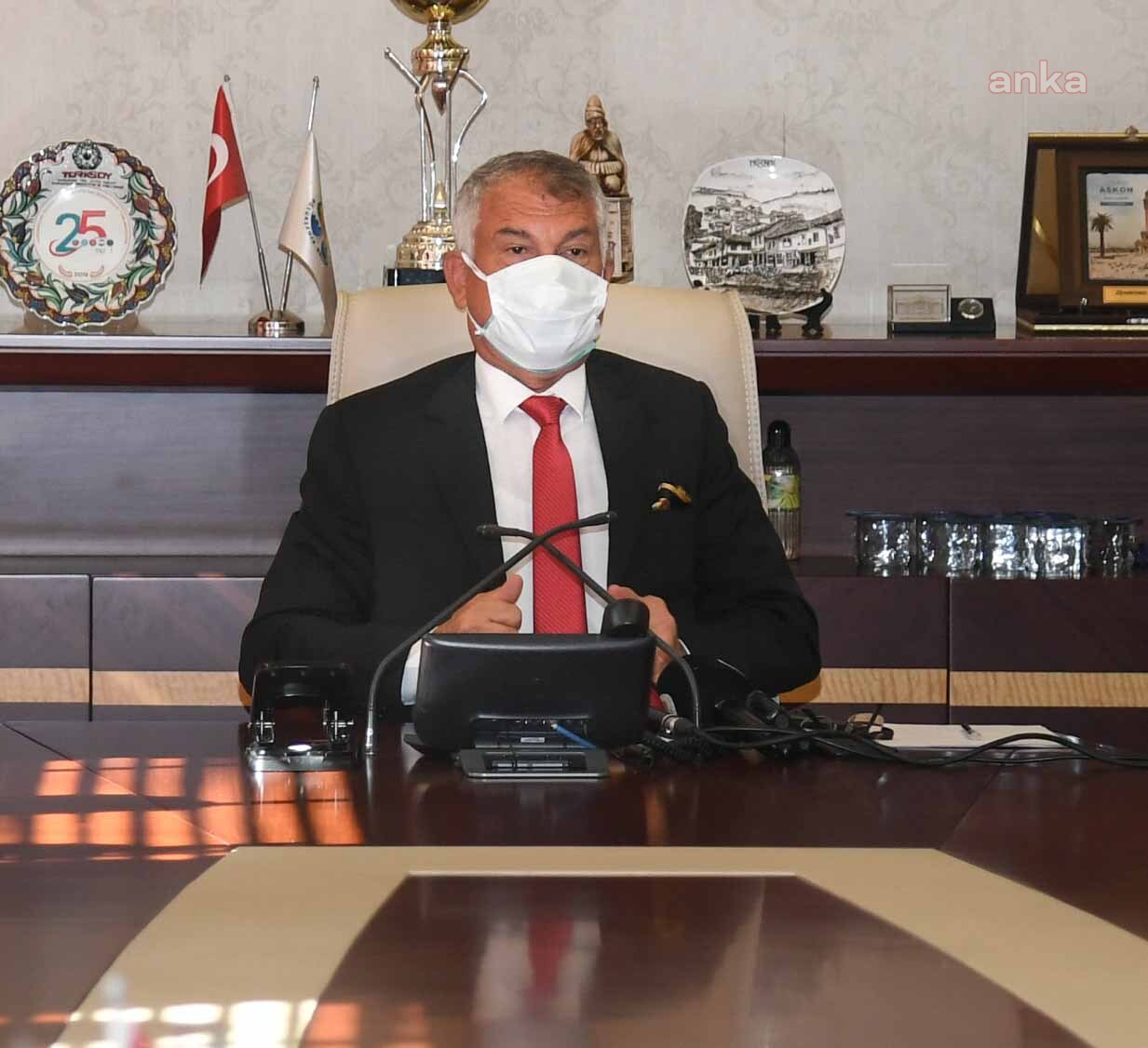 ZEYDAN KARALAR: "ADANA'NIN YARARINA İŞLERİ ENGELLEMEYE ÇALIŞIYORLAR"