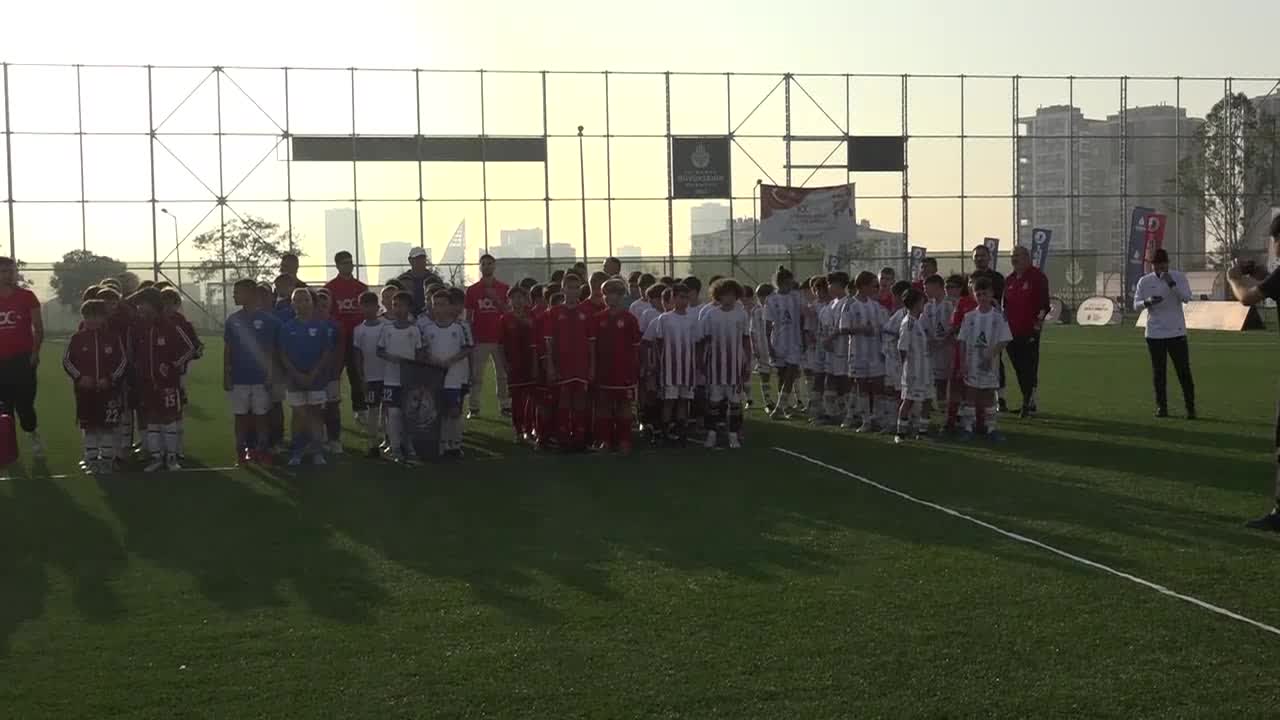 KARTAL BELEDİYESİ’NDEN CUMHURİYET’İN 100. YILINA ÖZEL FUTBOL TURNUVASI