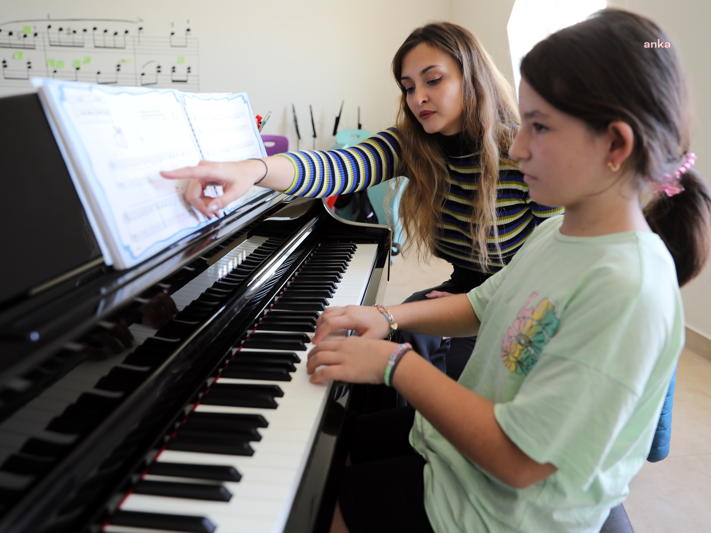 ÇERKEZKÖY BELEDİYESİ'NİN KÜLTÜR VE SANAT AKADEMİSİ KURSLARI DEVAM EDİYOR