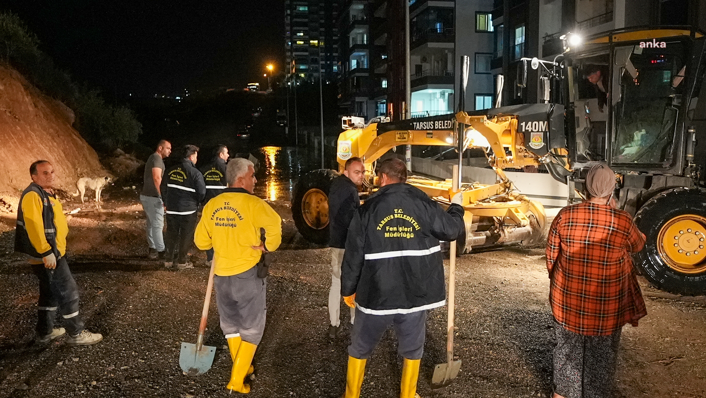 TARSUS BELEDİYESİ, KENT GENELİNDEKİ HASARLARI HIZLI BİR ŞEKİLDE ONARDI