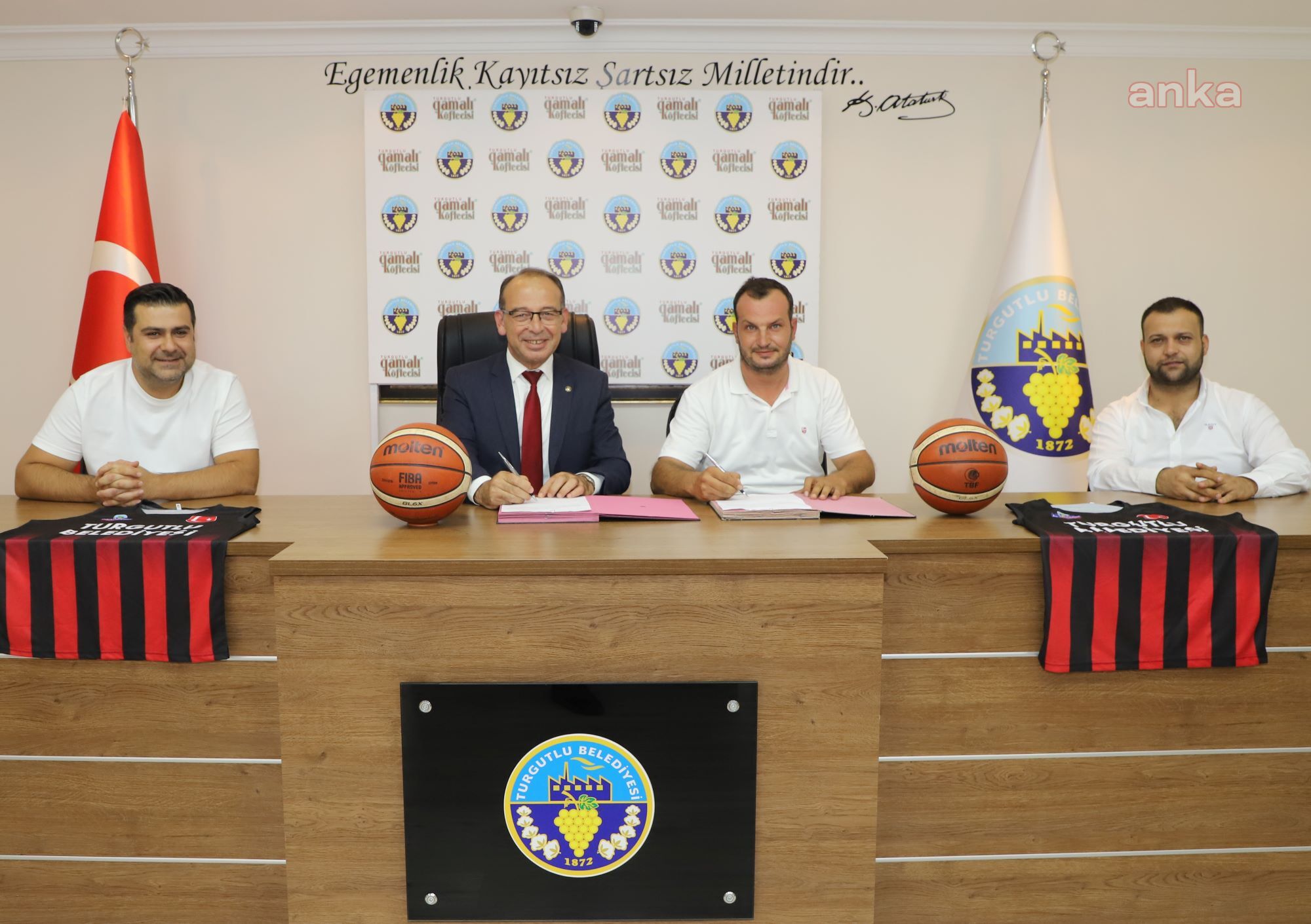GAMALI KÖFTECİSİ, TURGUTLU BELEDİYESPOR'A YENİDEN SPONSOR OLDU