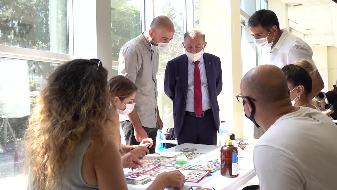 SEYHAN BELEDİYESİ'NDEN KREŞ ÖĞRETMENLERİNE AKIL VE ZEKA OYUNLARI EĞİTİMİ