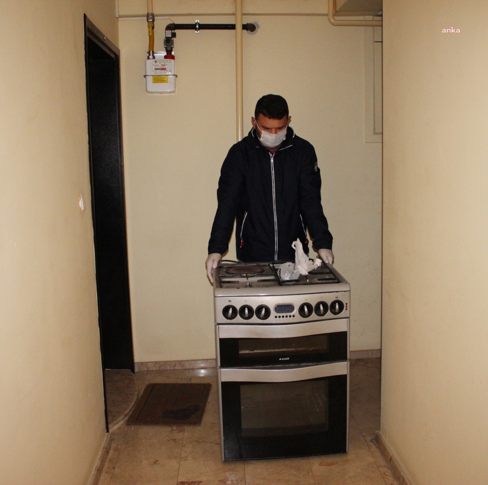 KARŞIYAKA'DA "ELEKTRONİK ATIKLAR TABLETE DÖNÜŞSÜN" KAMPANYASI SÜRÜYOR