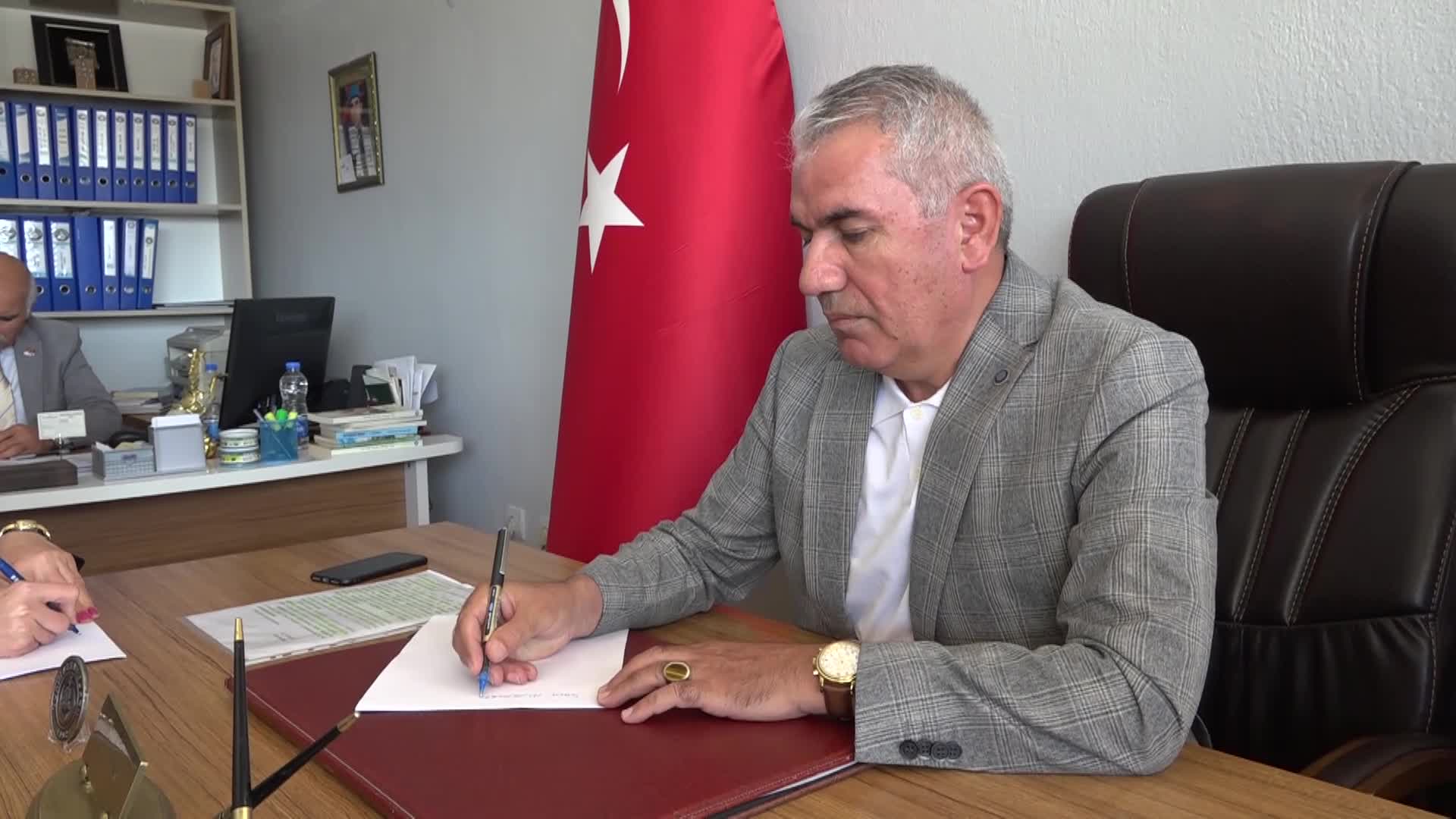 TÜRK EĞİTİM SEN AKSARAY ŞUBE BAŞKANI TOPRAK: "24 KASIM'DA ÖNLÜK DEĞİL İKRAMİYE İSTİYORUZ"