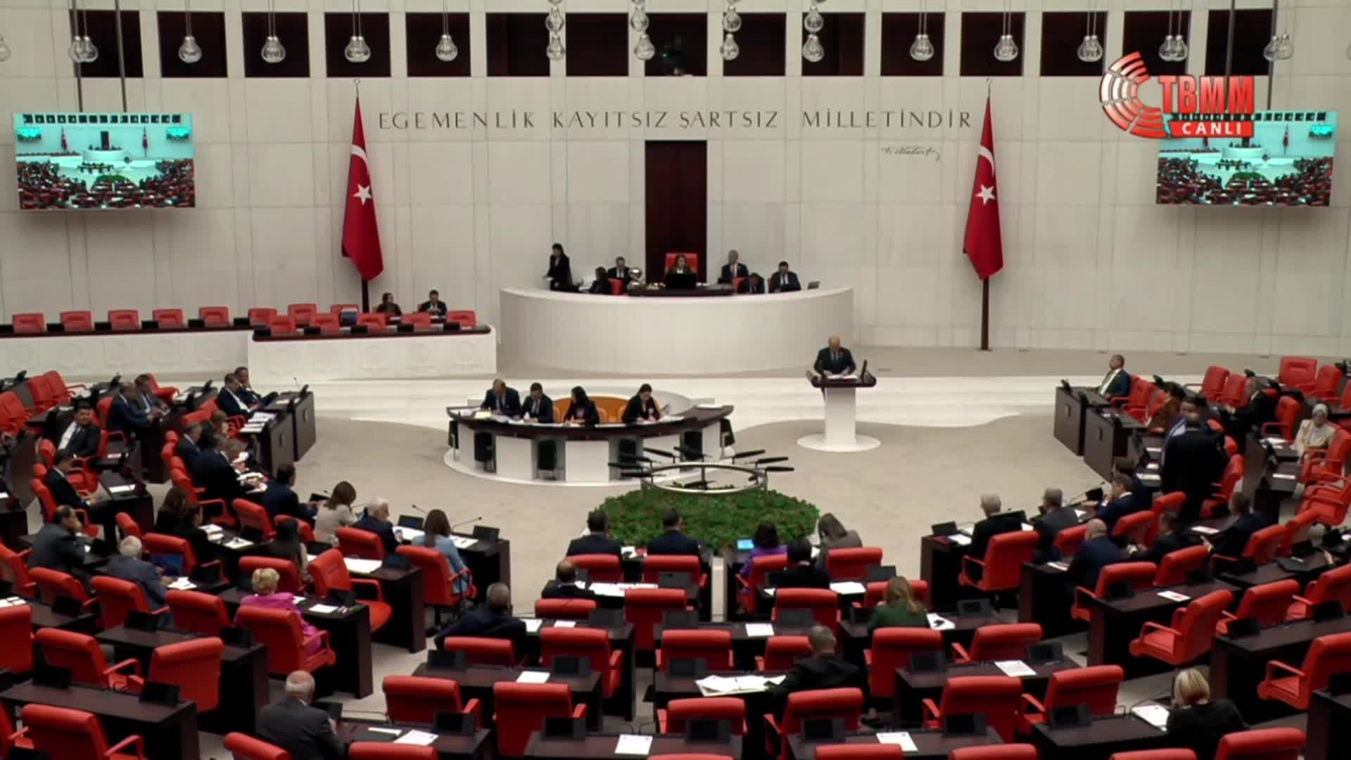 İYİ PARTİ'NİN KARA PARA AKLAMA VE VERGİ KAÇAKÇILIĞI GİBİ SUÇLARIN ENGELLENMESİNE YÖNELİK ARAŞTIRMA ÖNERGESİ AKP VE MHP'Lİ MİLLETVEKİLLERİNİN OYLARIYLA REDDEDİLDİ