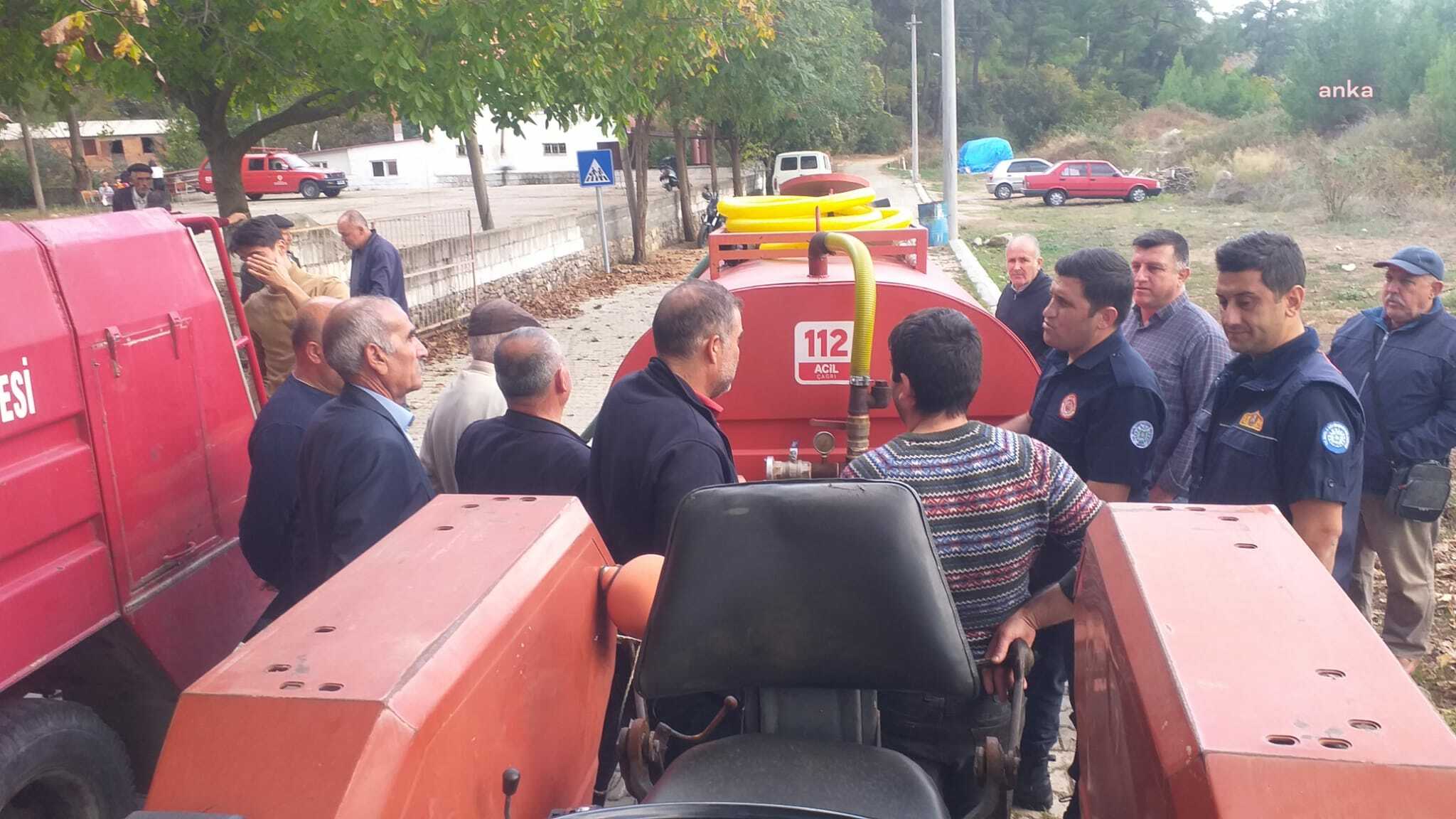 MUĞLA BÜYÜKŞEHİR, MİLAS KORUCUK’A YANGIN TANKERİ TESLİM ETTİ