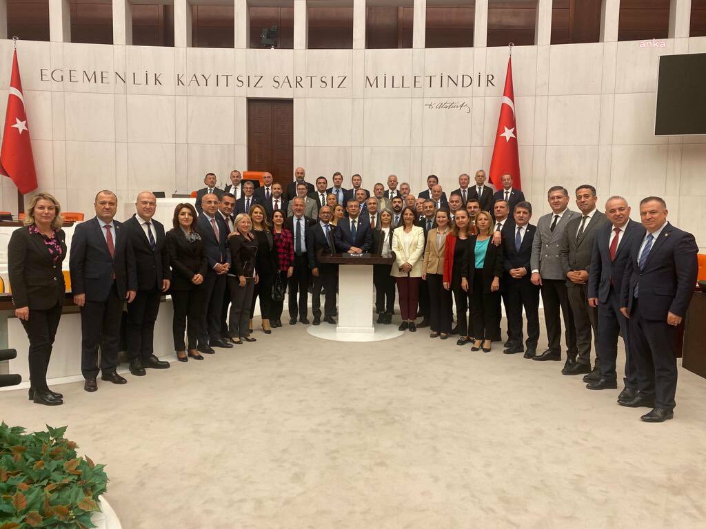 CHP'NİN "ADALET NÖBETİ" TBMM GENEL KURULU'NDA BAŞLADI