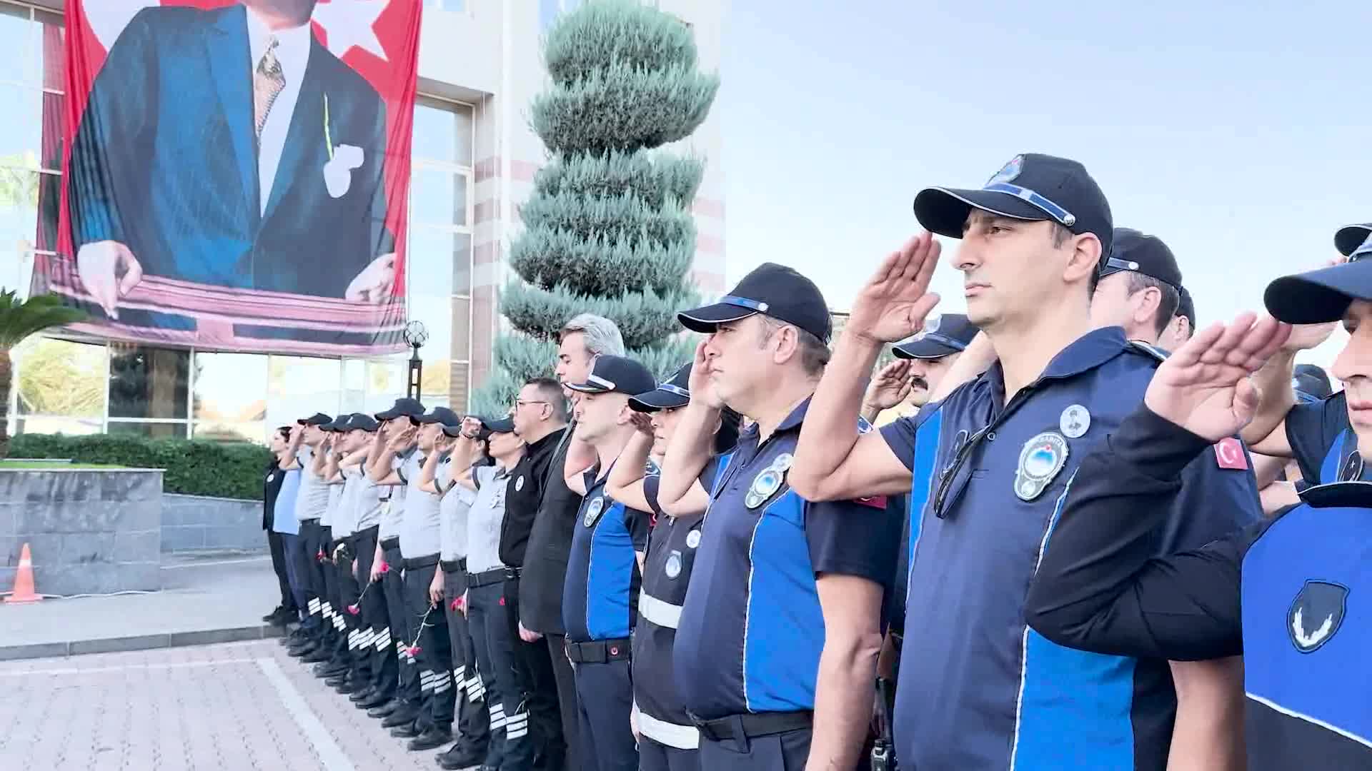SEYHAN BELEDİYESİ’NDEN ATATÜRK’E SAYGI ETKİNLİĞİ