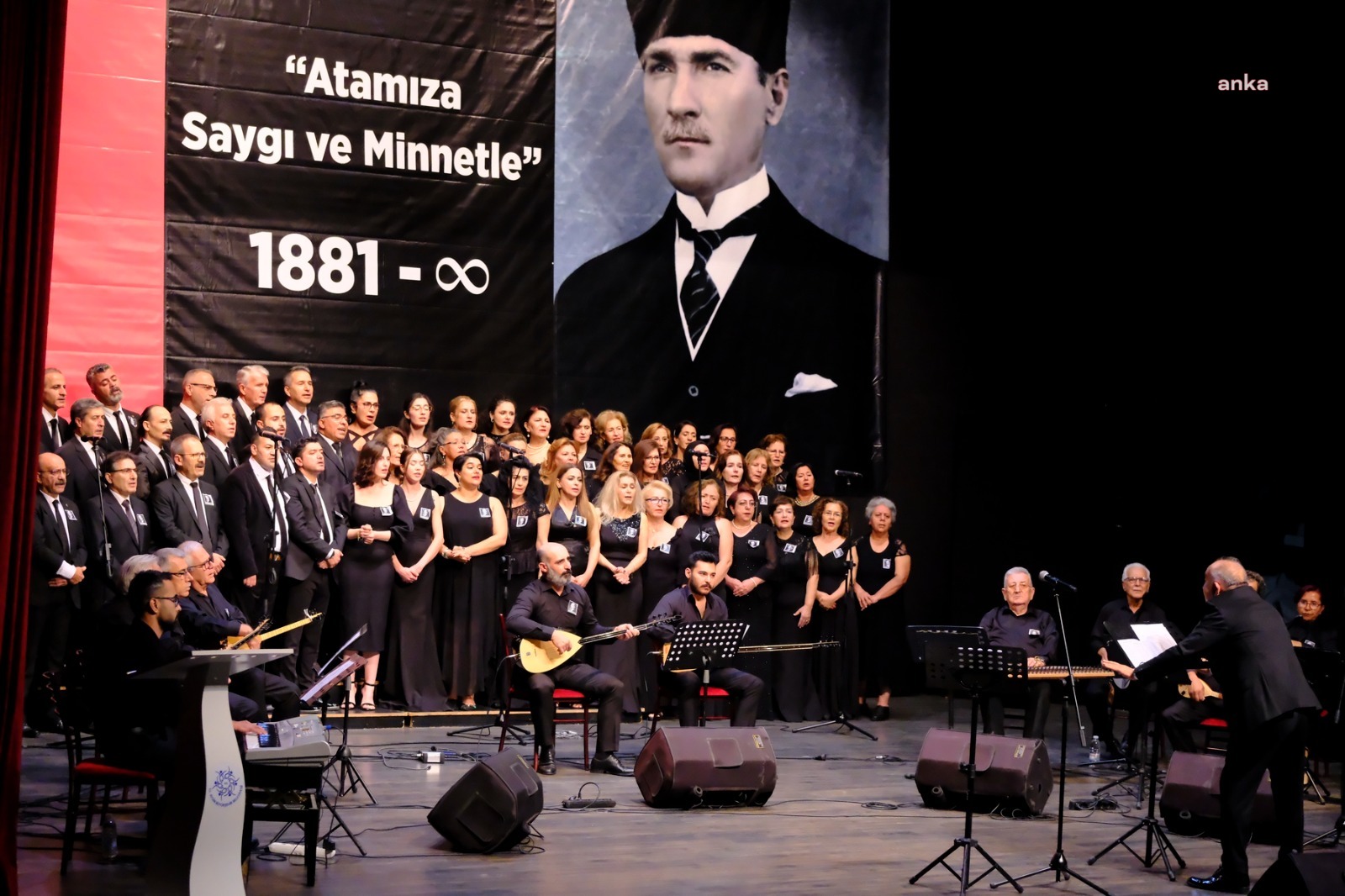 AYDIN BÜYÜKŞEHİR BELEDİYESİ ULU ÖNDER GAZİ MUSTAFA KEMAL ATATÜRK’Ü TÜRKÜLERLE ANDI